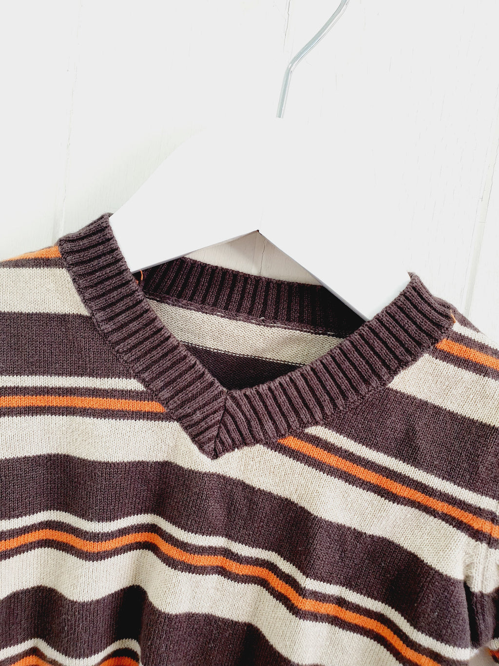 Boys V-neck jumper