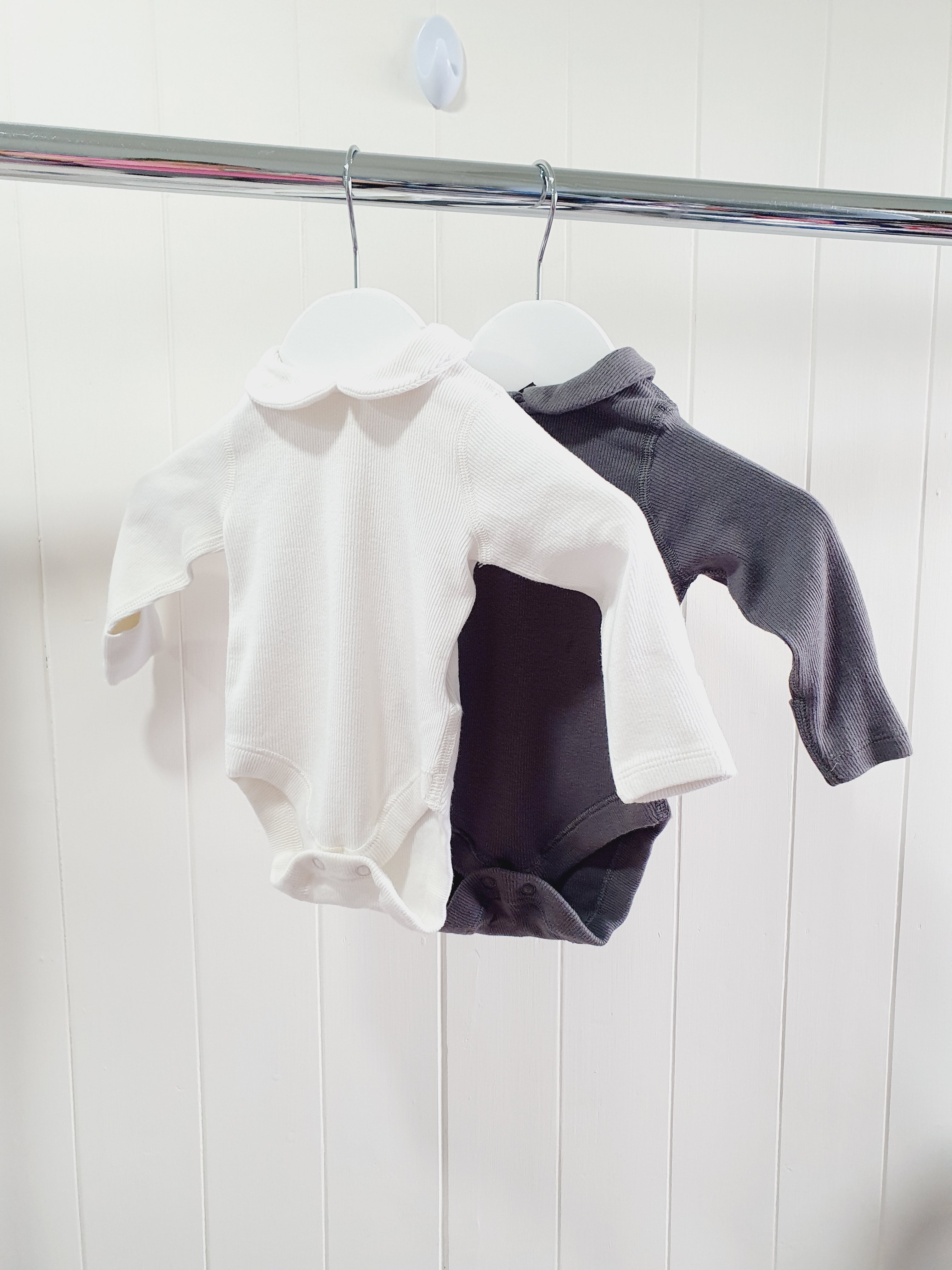 M&S long sleeve bodysuits 0-3 months