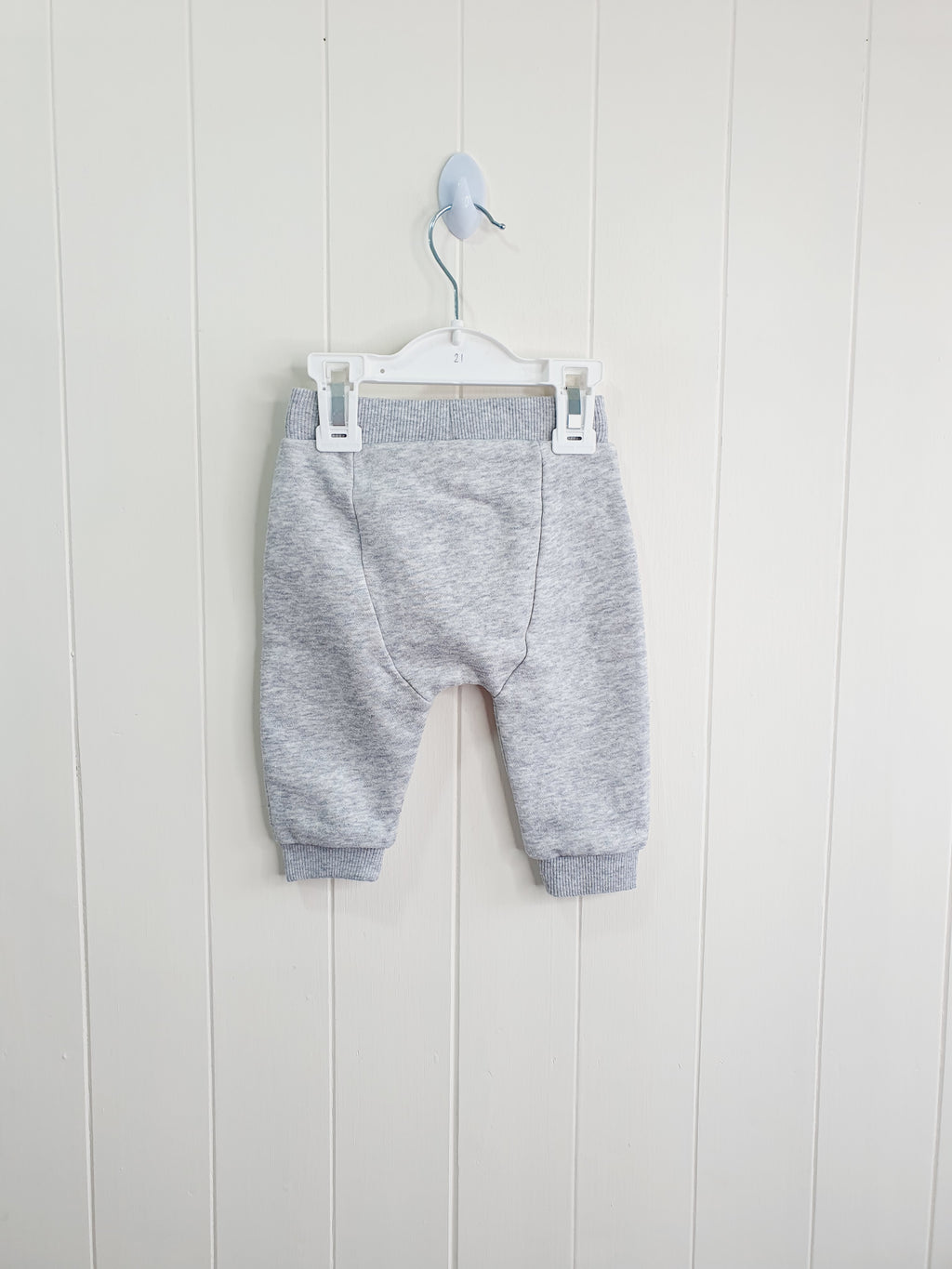 F&F boys joggers 3-6 months