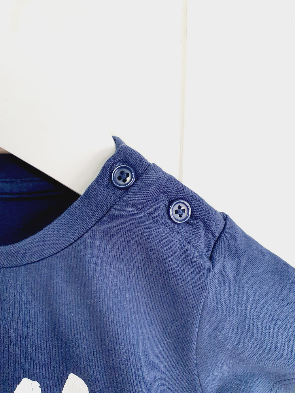 Matalan navy T-shirt 'Mama knows best' 3-6 months