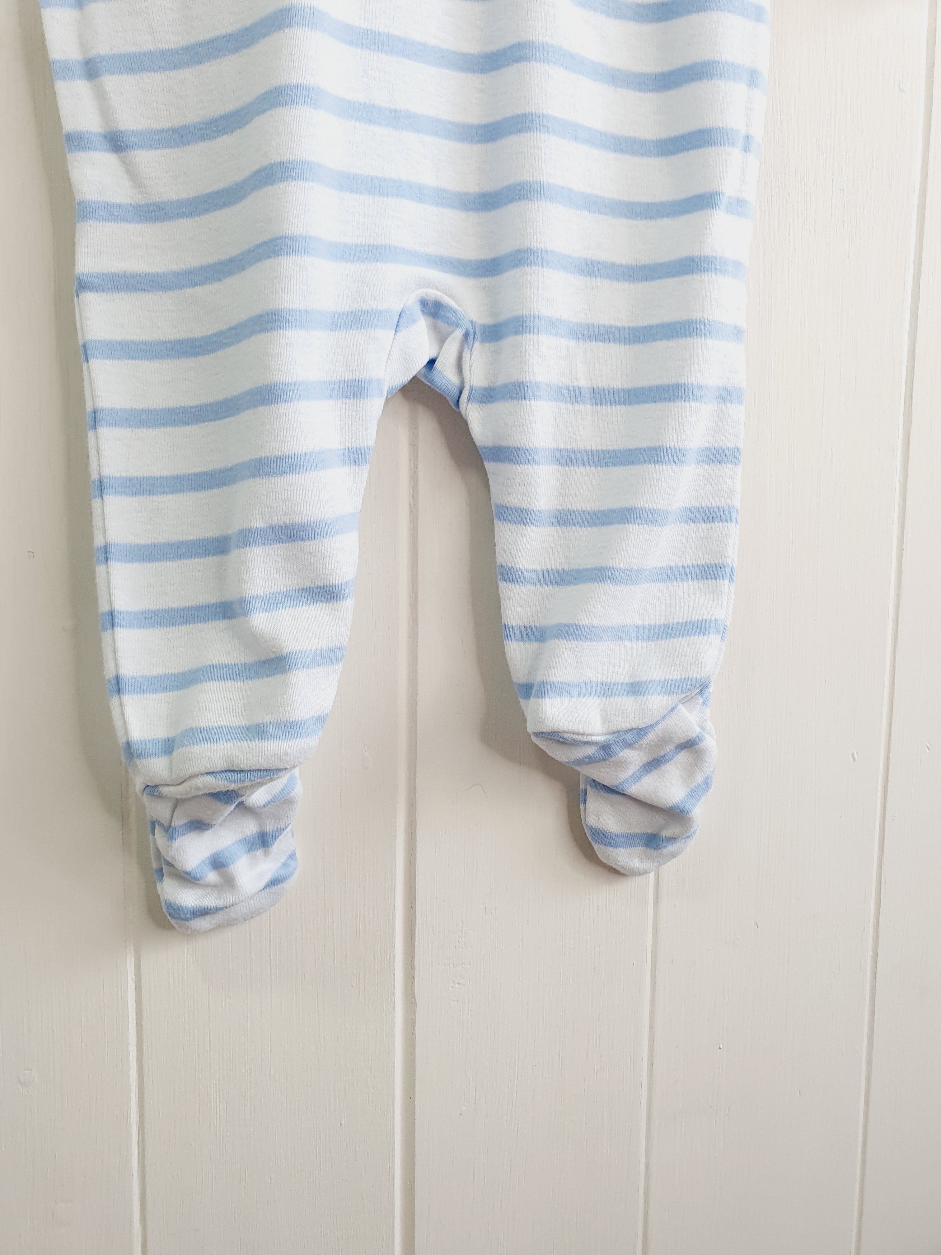 The Little White Company boys sleepsuit 0-3 months