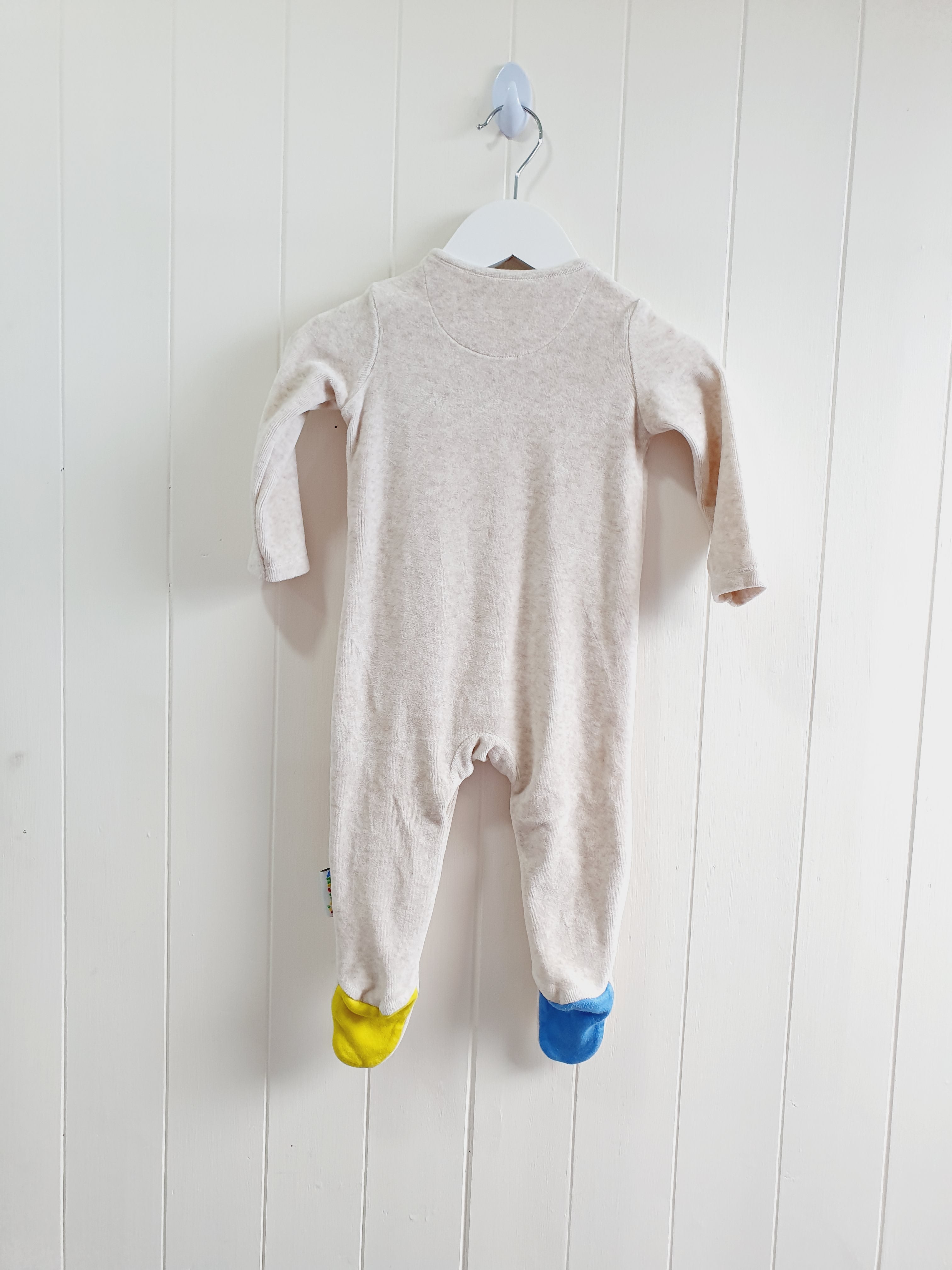 The Baby Club at Tesco 'can you find my sleepsuit 6-9 months