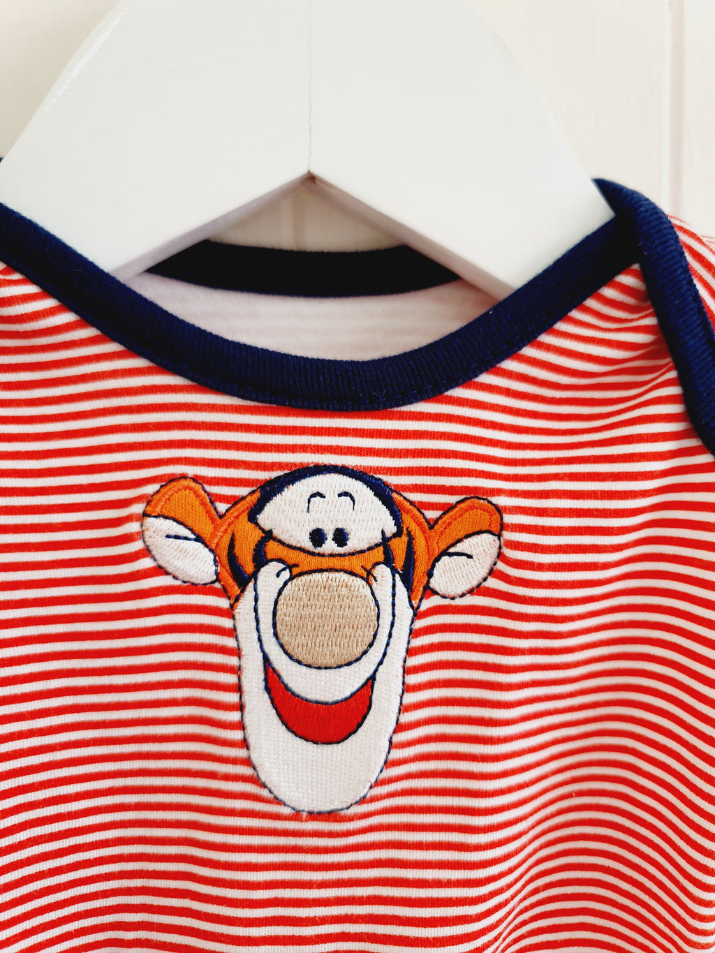George boys short sleeve bodysuit Tigger 0-3 months