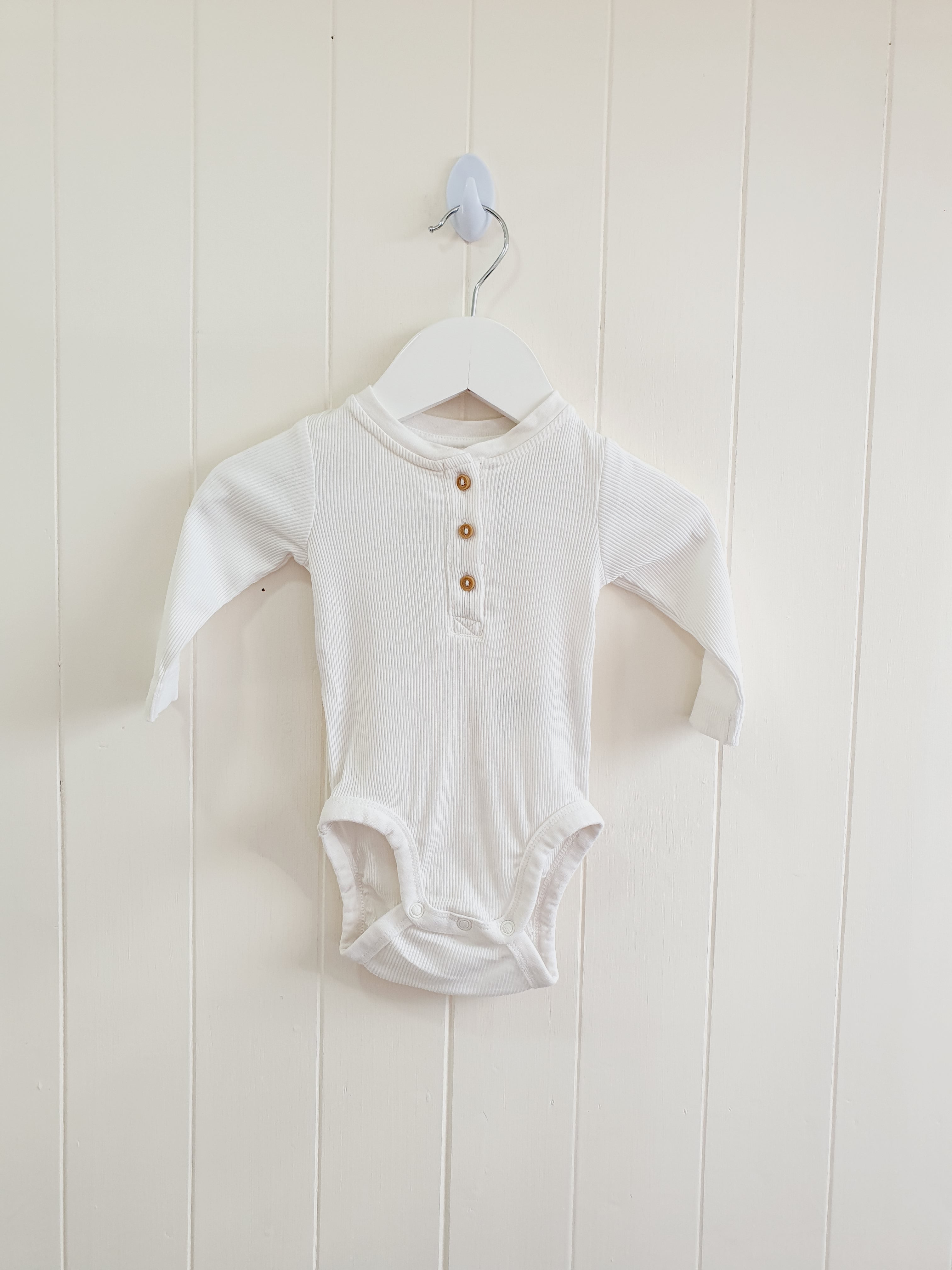 H&M boys long sleeve bodysuit 1-2 months