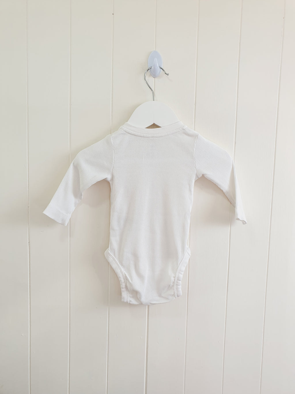 H&M boys long sleeve bodysuit 1-2 months