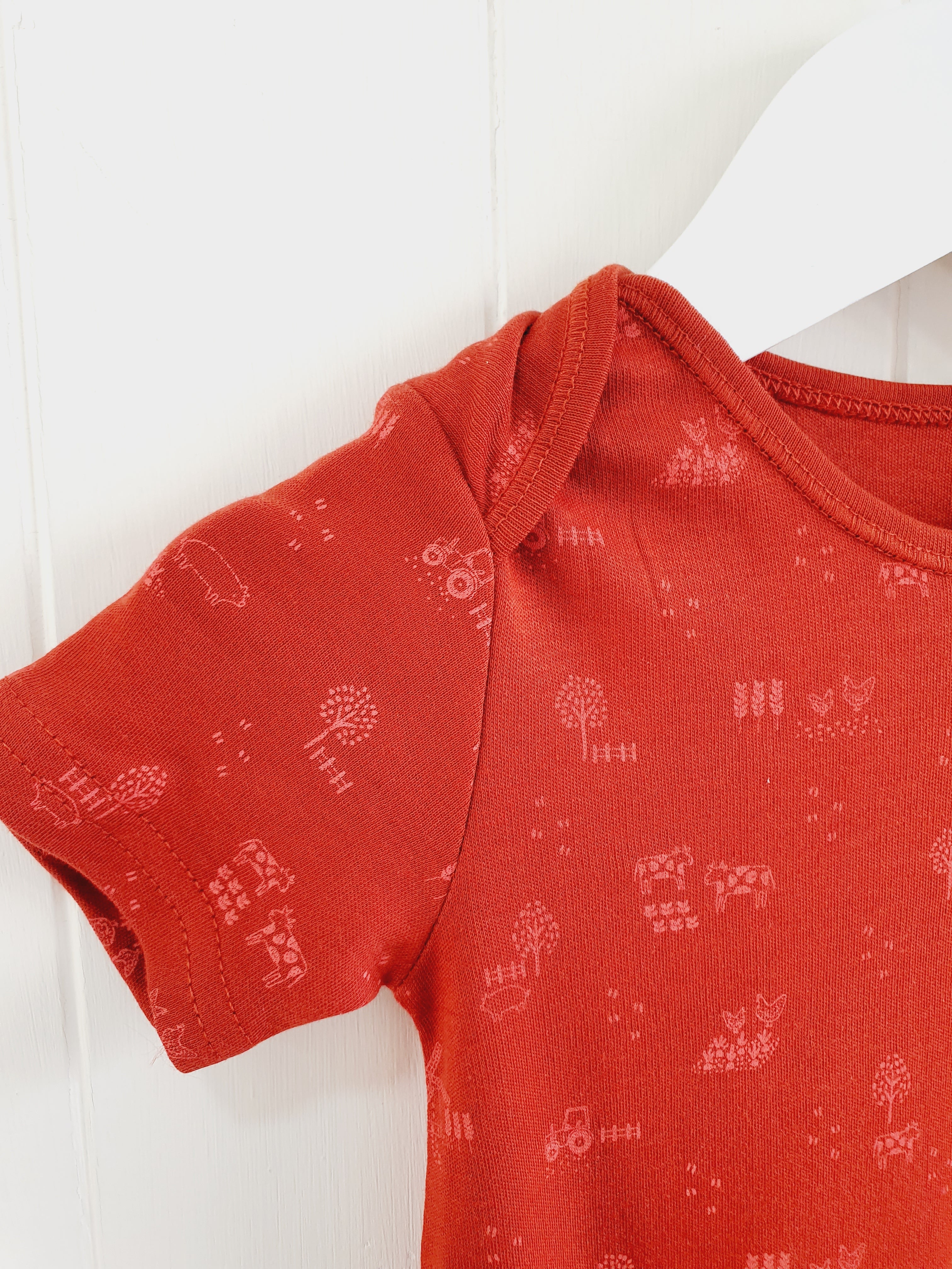 TU farm animals print short sleeve bodysuit 12-18 months