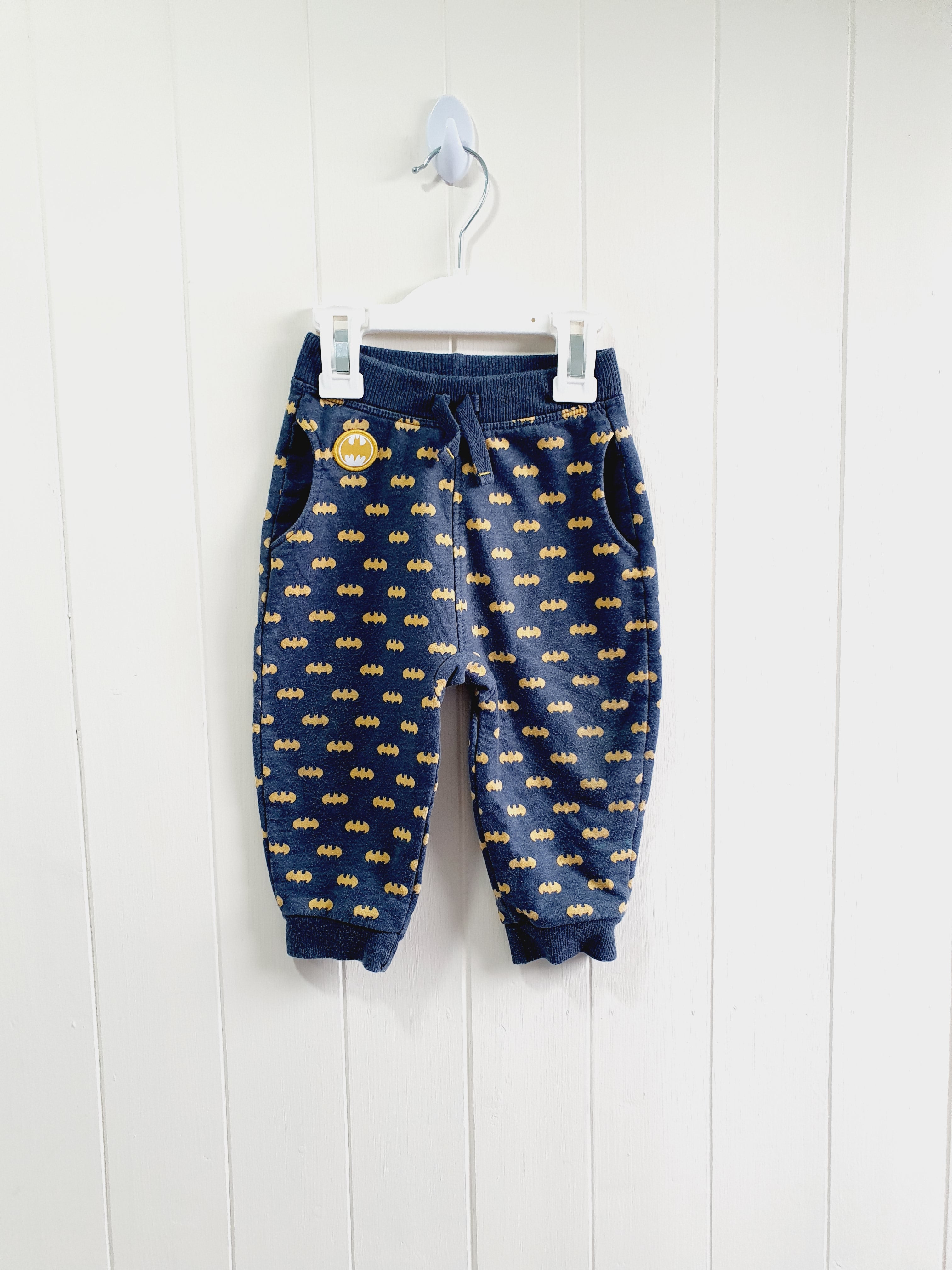 Batman boys joggers 9-12 months
