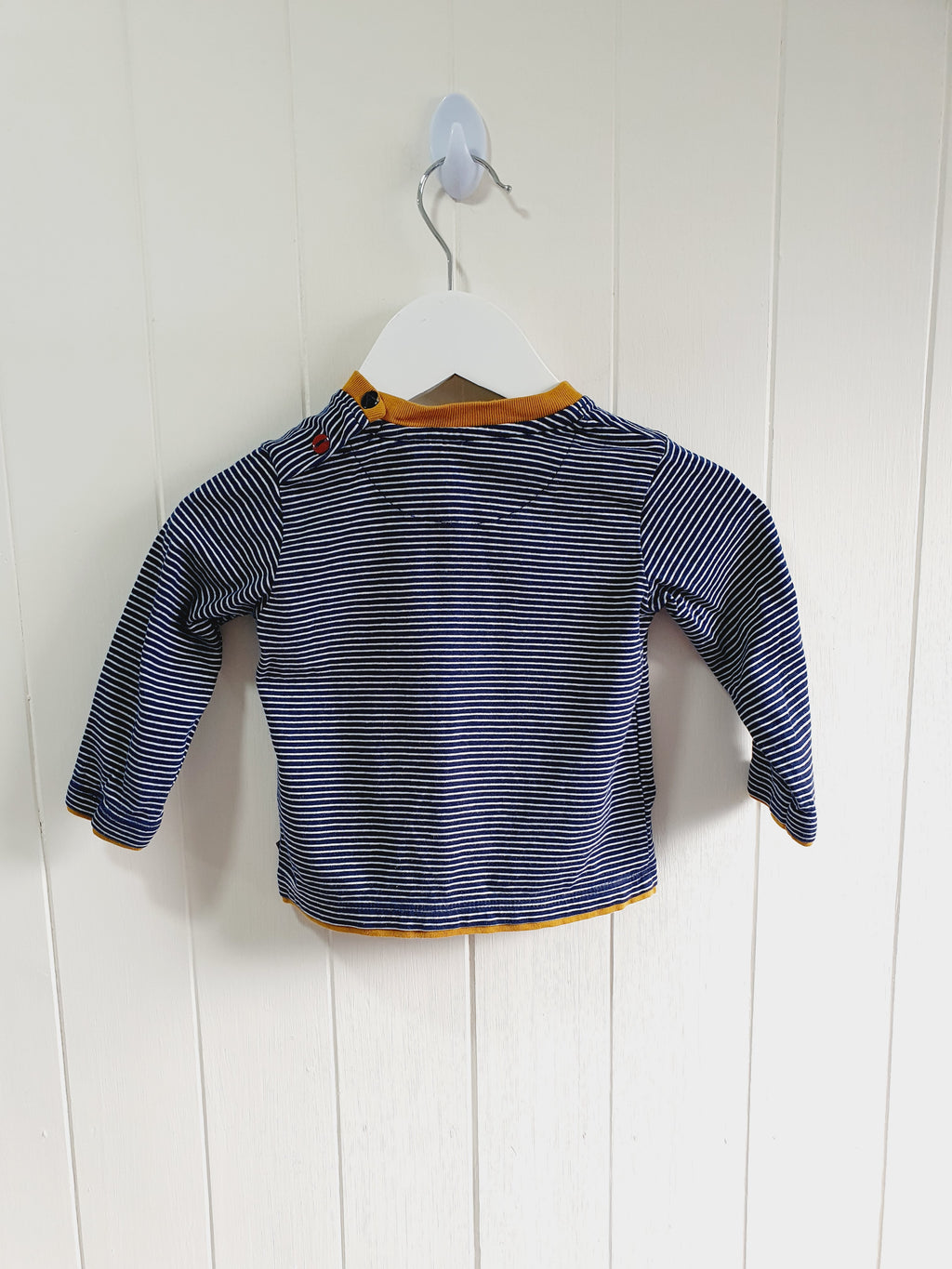 M&S - moustache applique long sleeve top 6-9 months