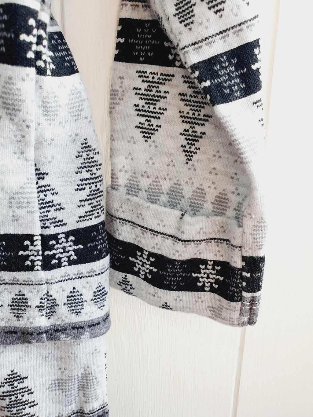 George Fairisle long sleeve matching baby Christmas 2 piece pyjamas 0-3 months