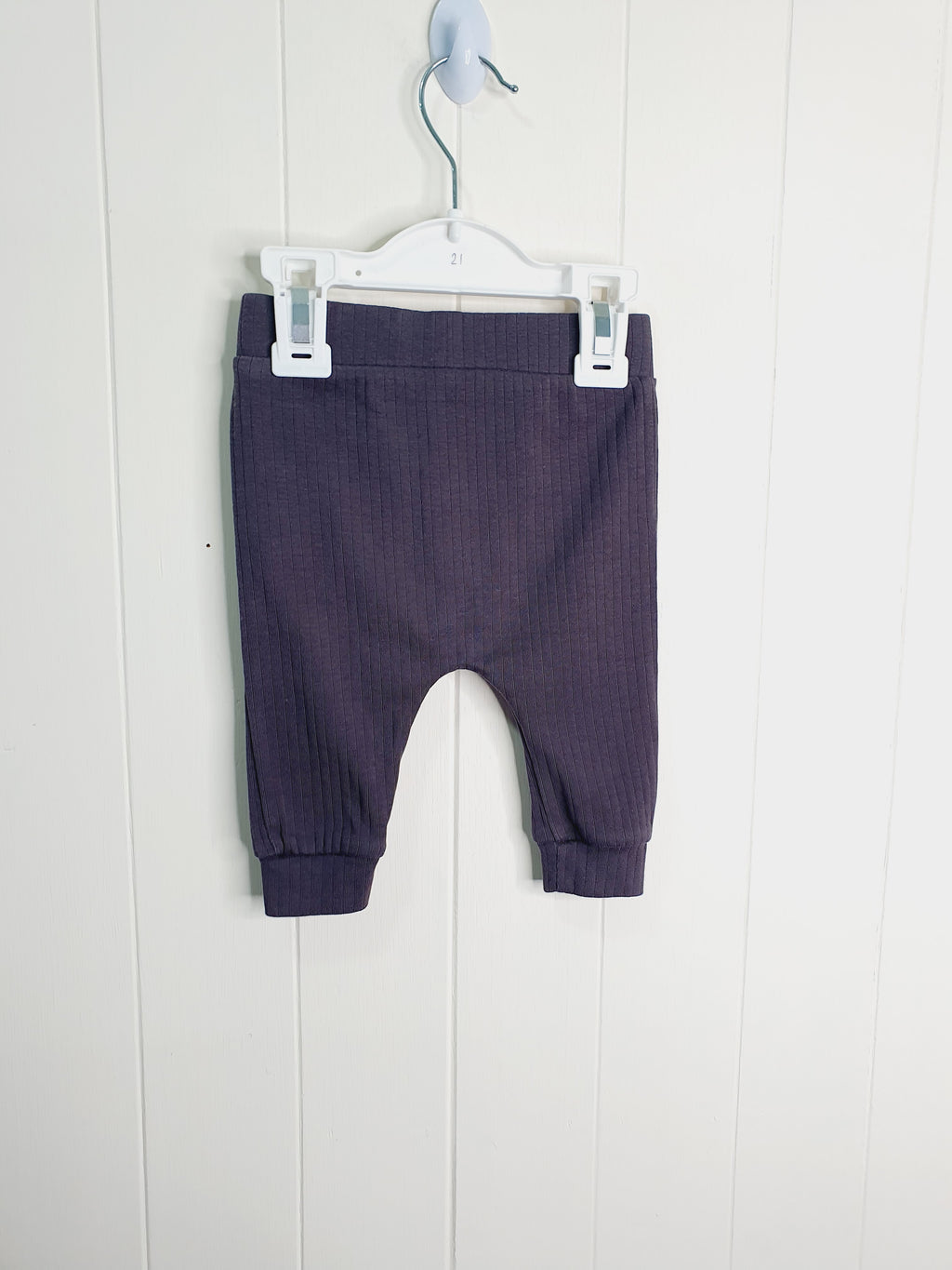 Nutmeg dark grey legging 0-3 months