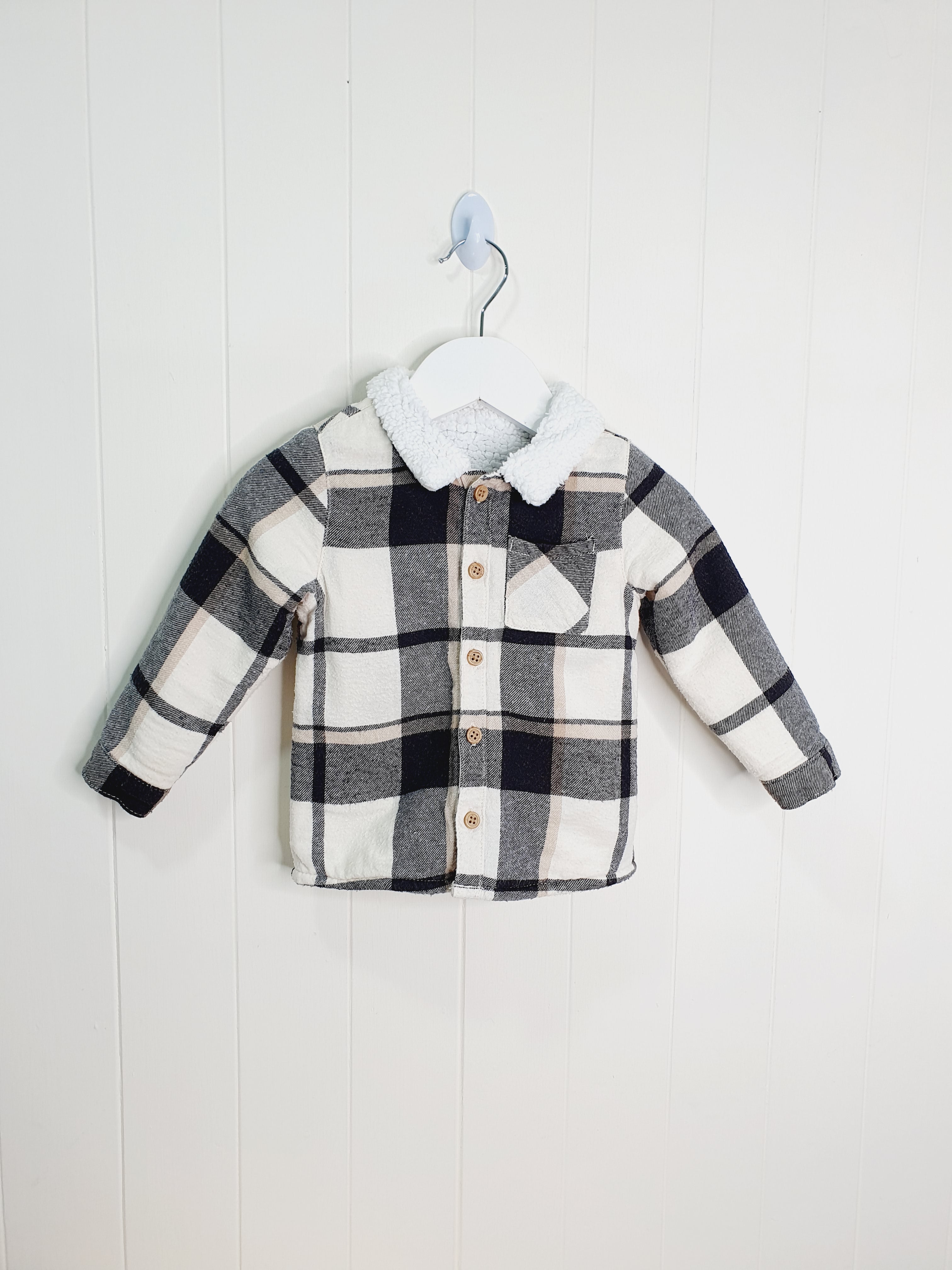TU plaid sherpa lined shacket 9-12 months