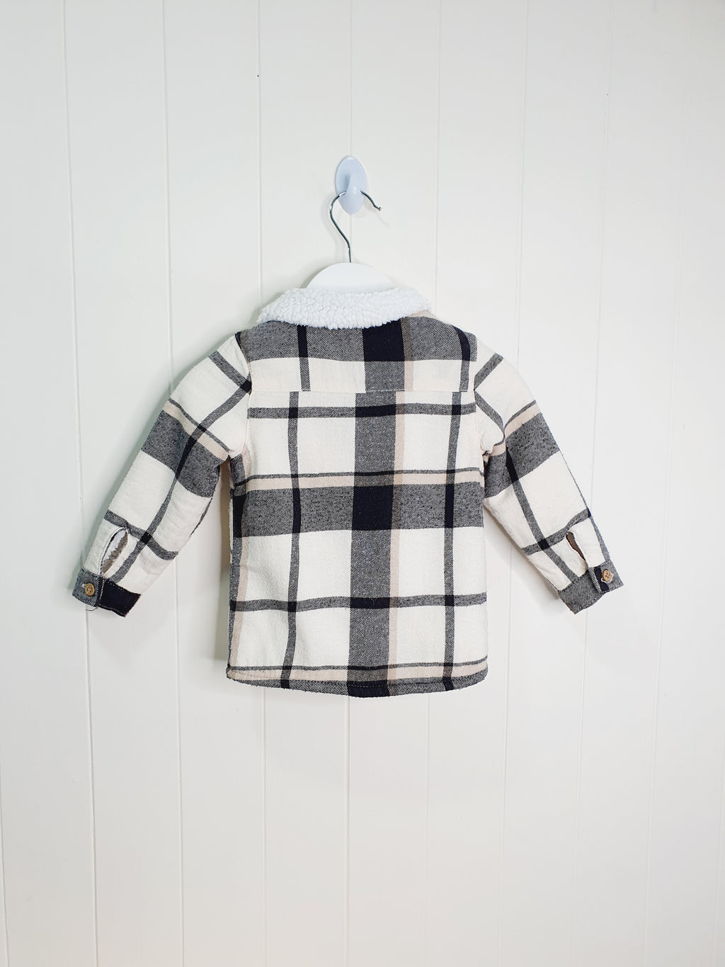 TU plaid sherpa lined shacket 9-12 months