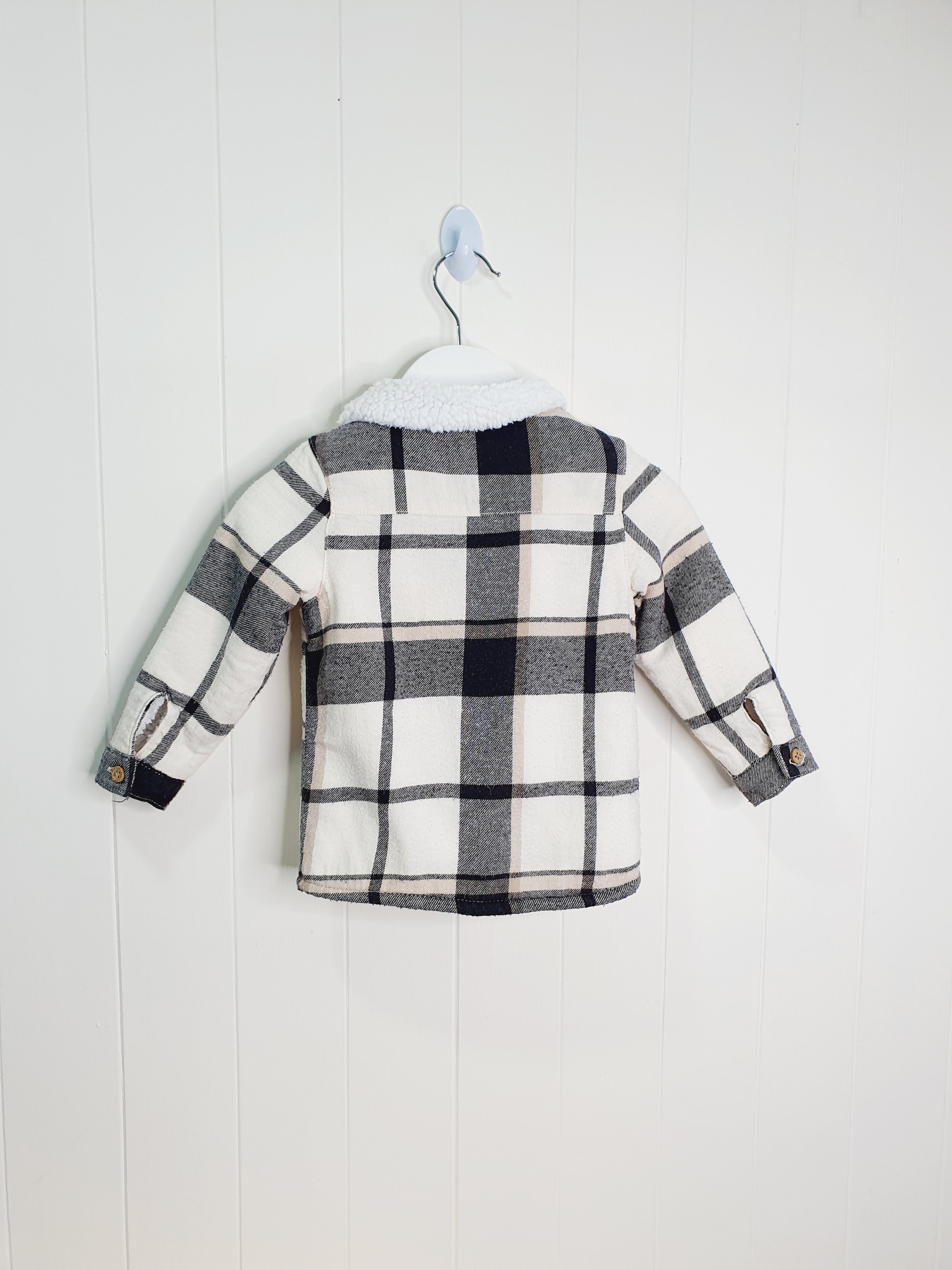 TU plaid sherpa lined shacket 9-12 months