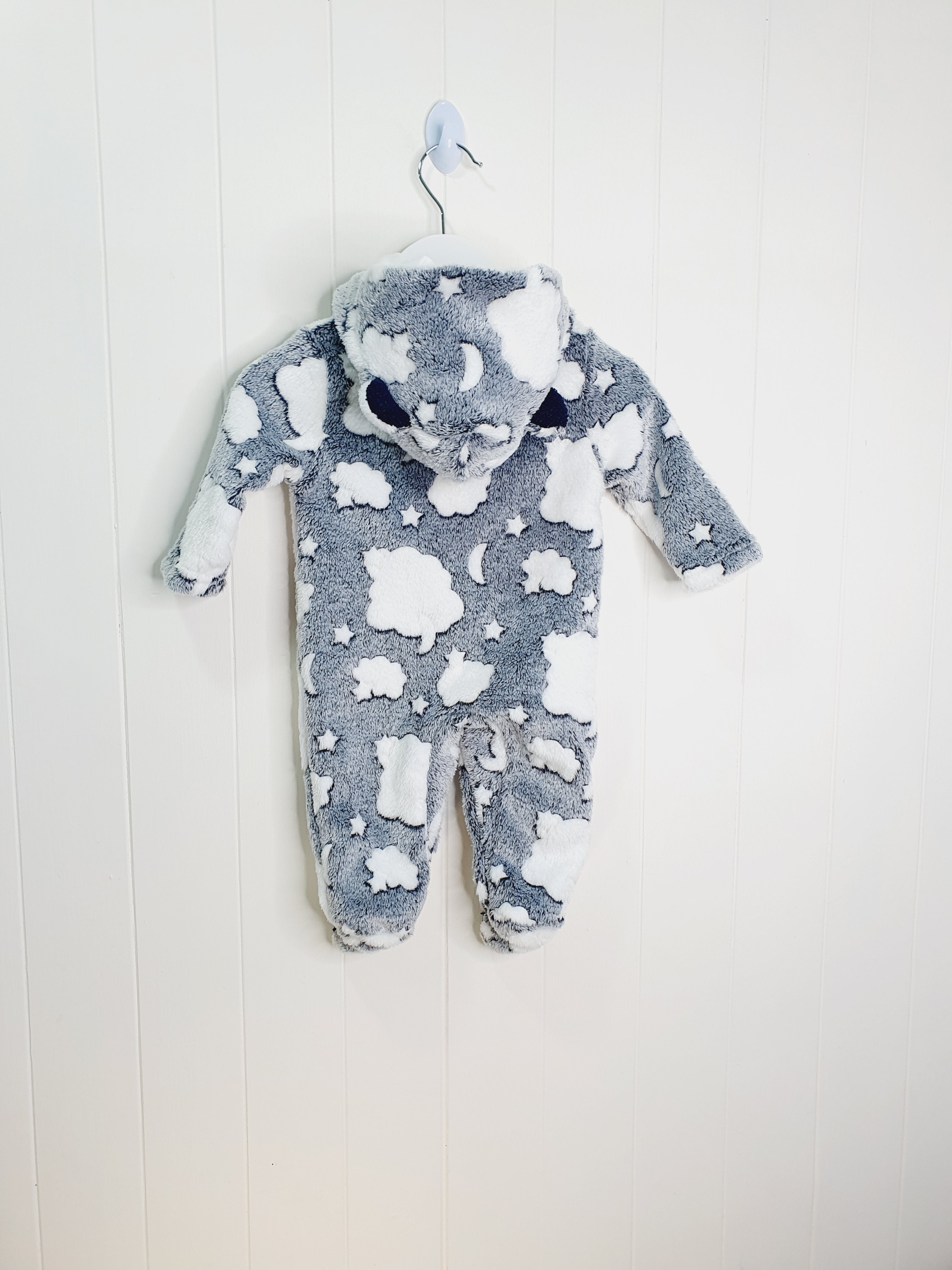 Unbranded hooded fleece onesie 3-6 months