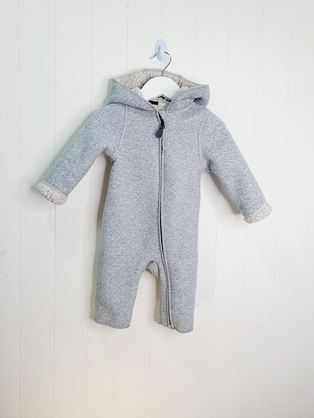 So Cute grey hooded zip up pramsuit 6-9 months
