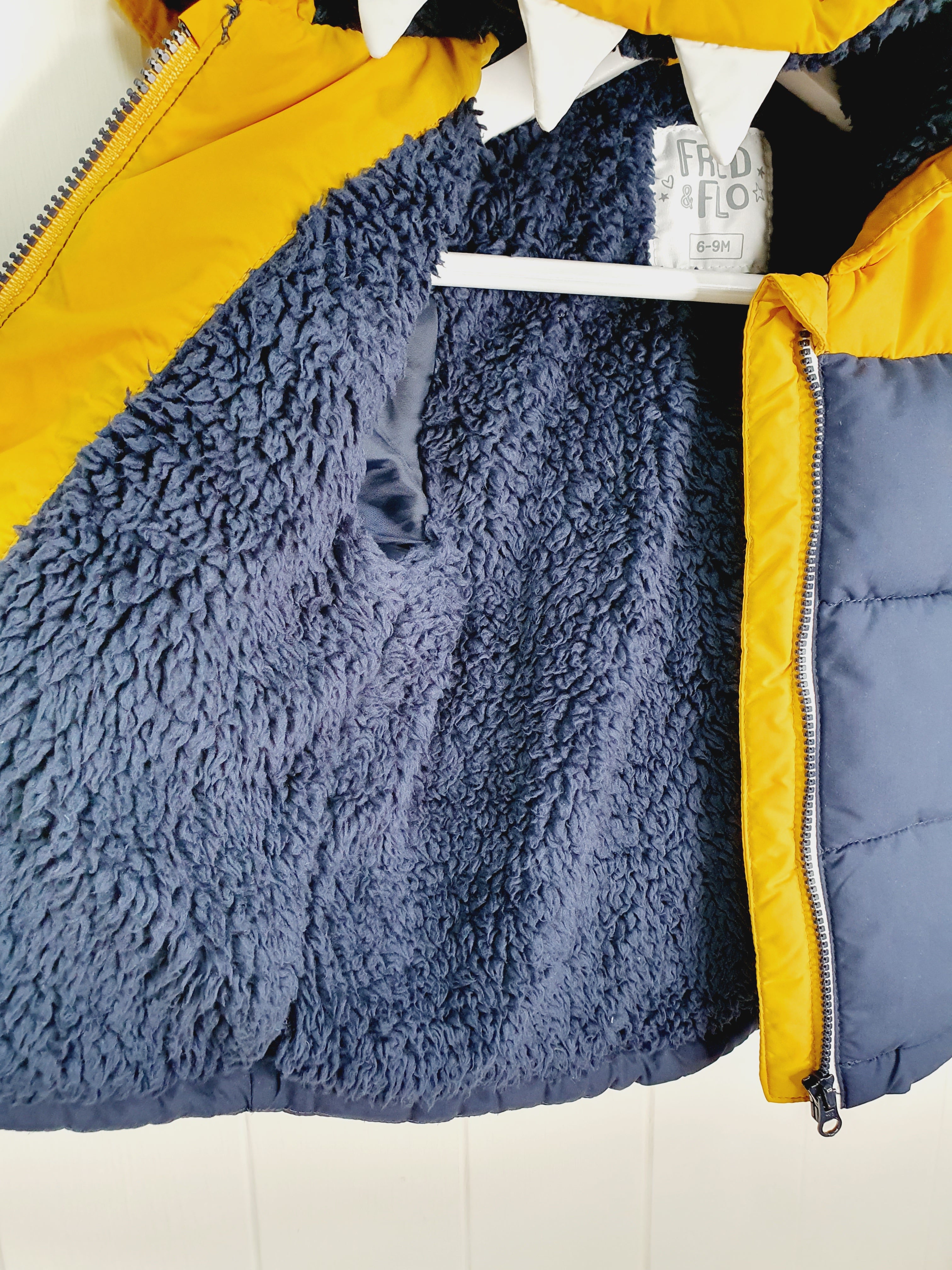 Fred&Flo navy hooded bomber hjacket 6-9 months