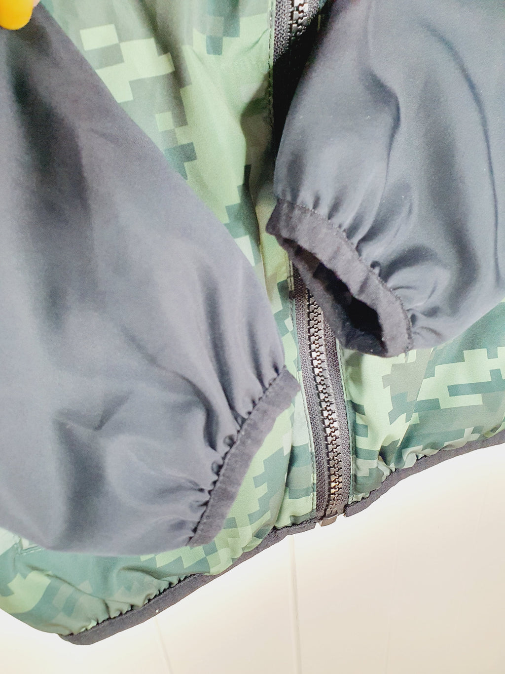 Nutmeg black and camouflage jacket 1-1.12 years