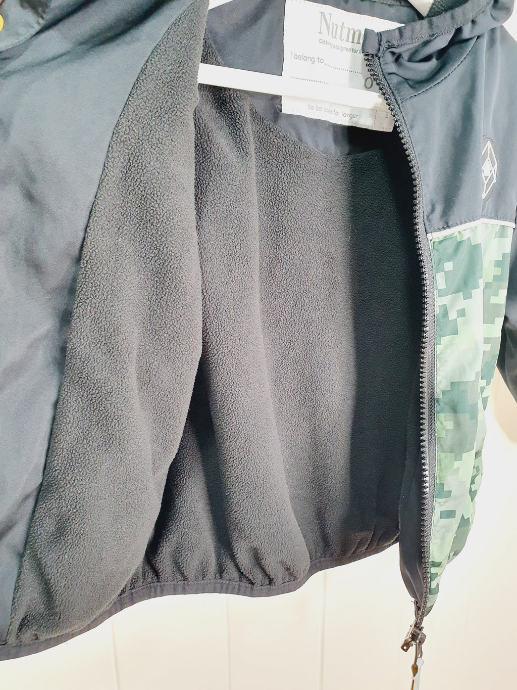 Nutmeg black and camouflage jacket 1-1.12 years