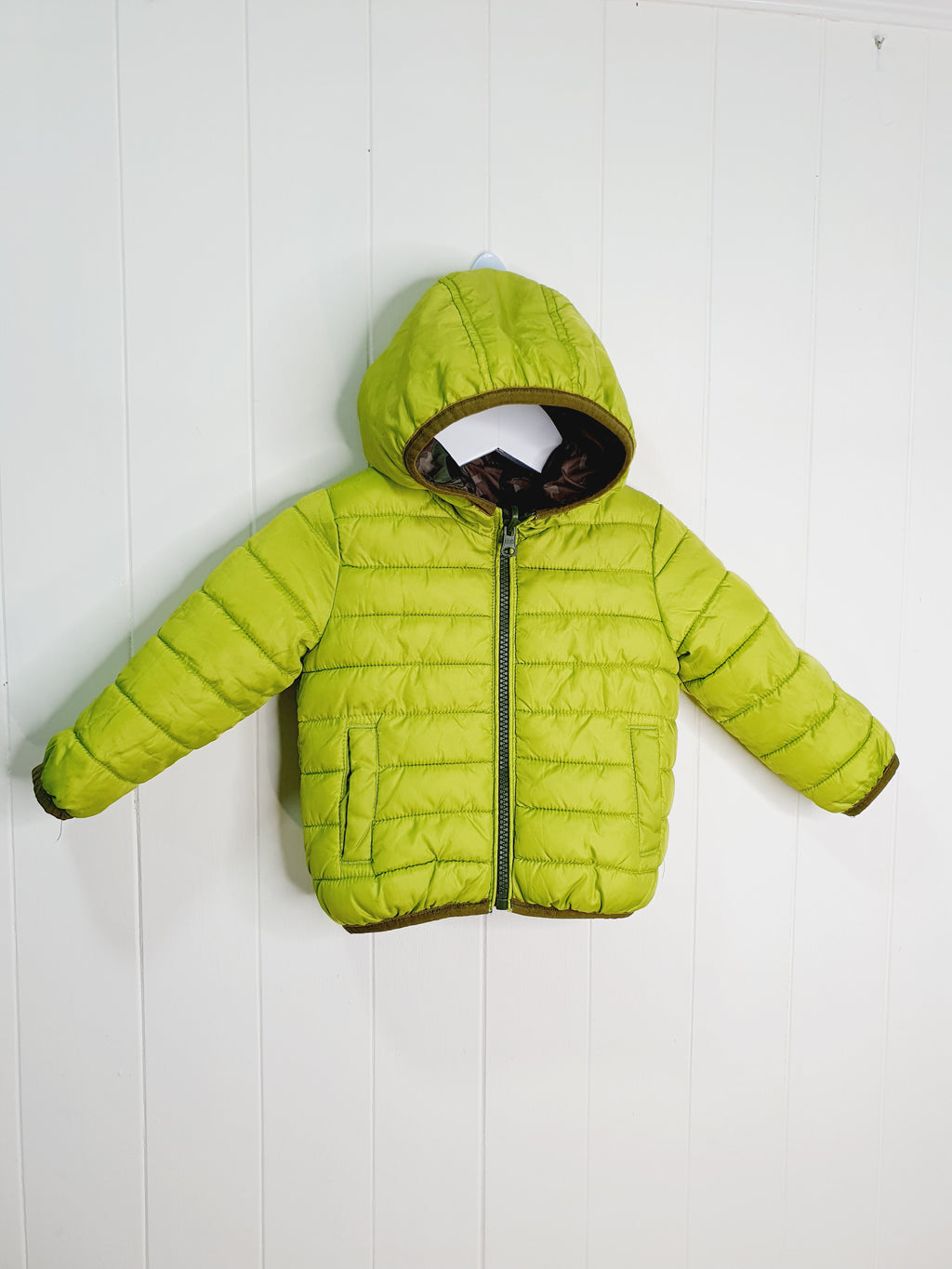 Matalan boys hooded reversible jacket 9-12 months