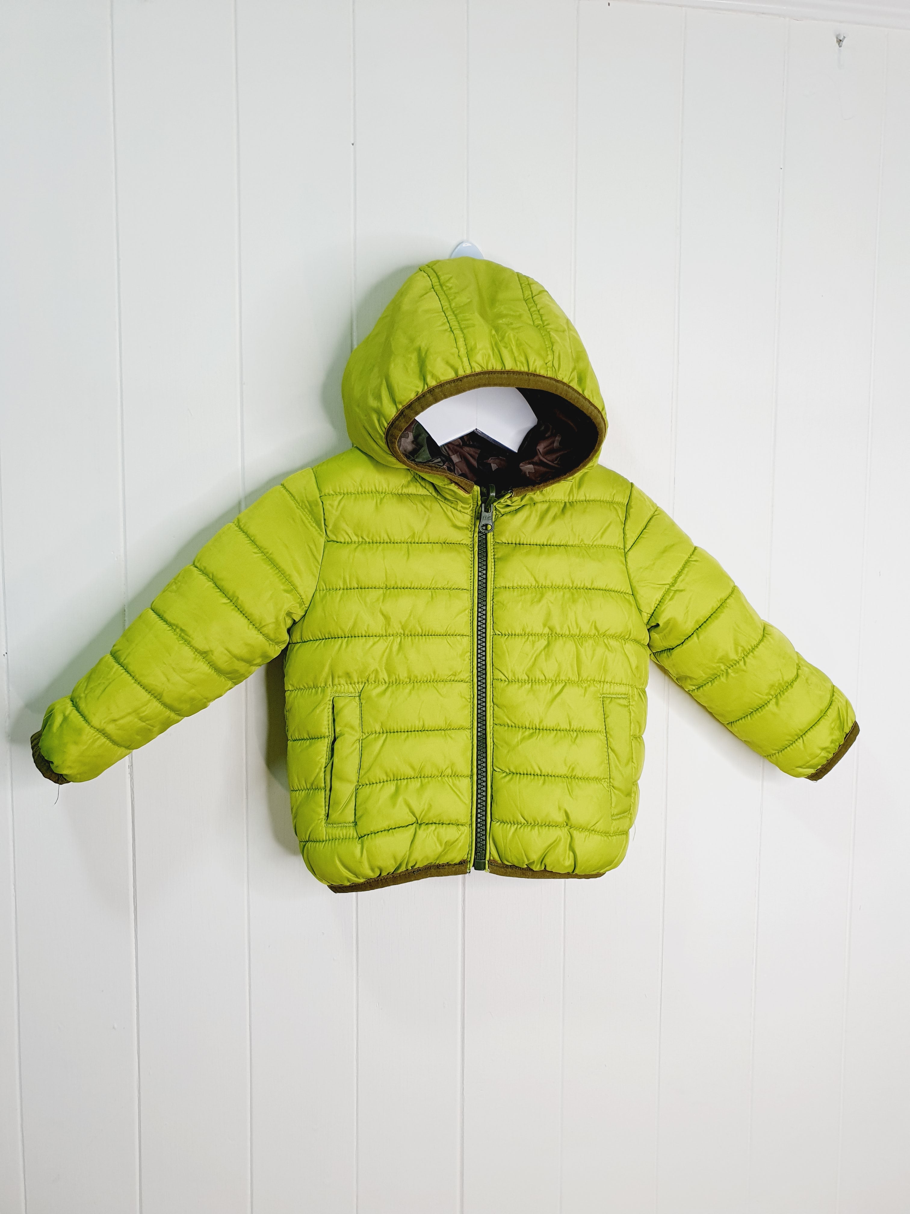 Matalan boys hooded reversible jacket 9-12 months