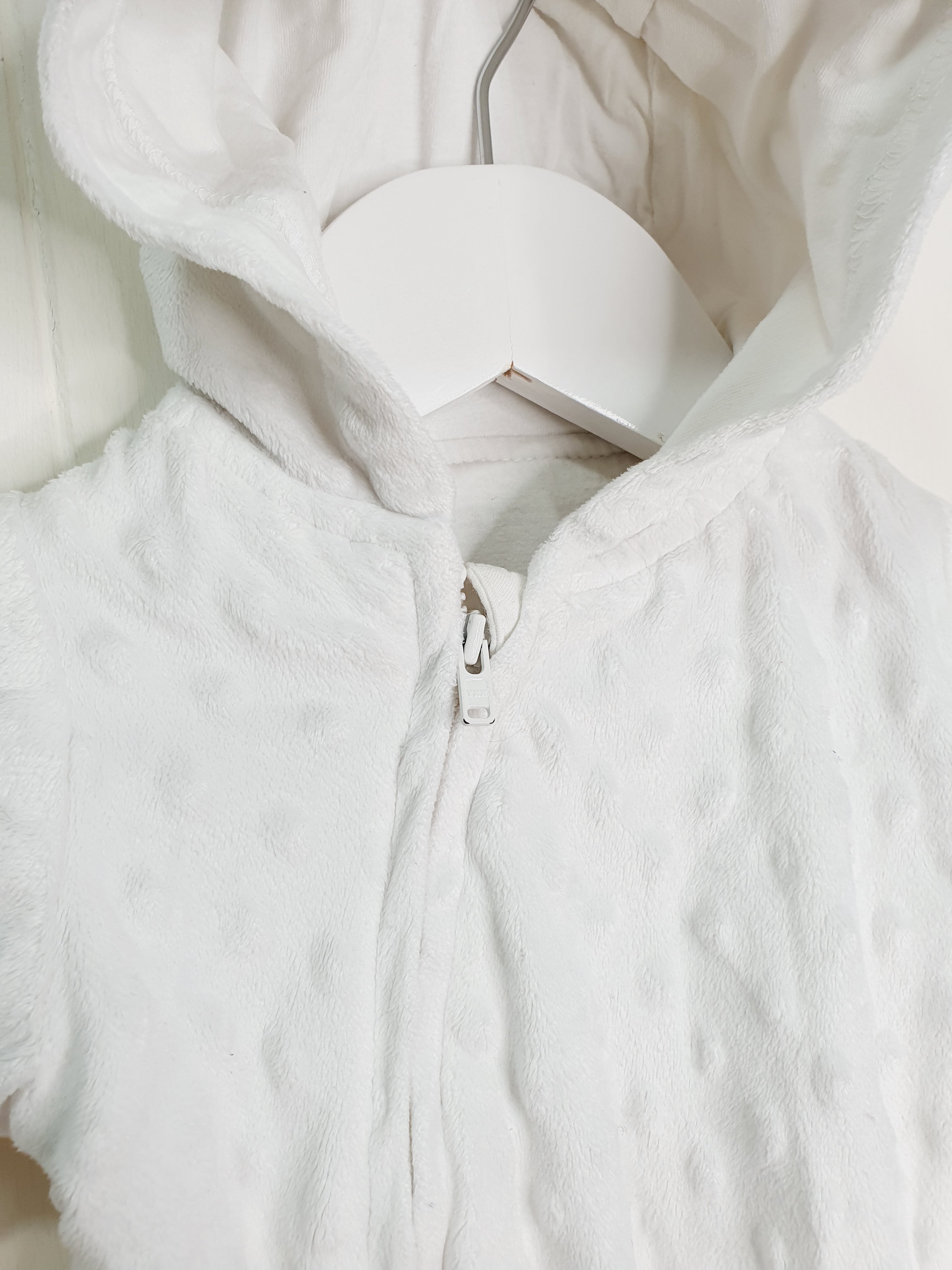 George lightweight popcorn fleece pramsuit 0-3 months