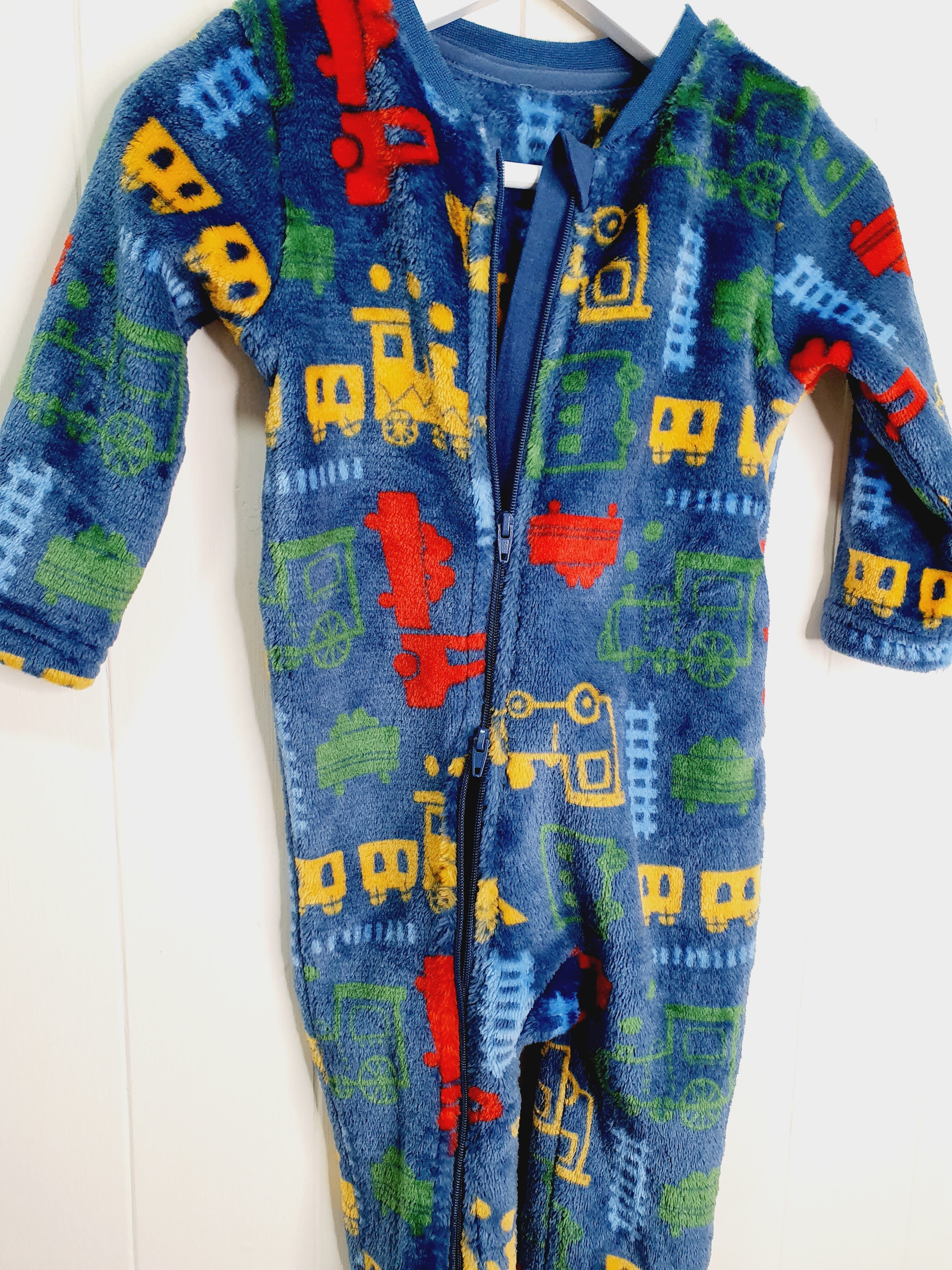 Nutmeg boys fleece sleepauit with train print 6-9 months