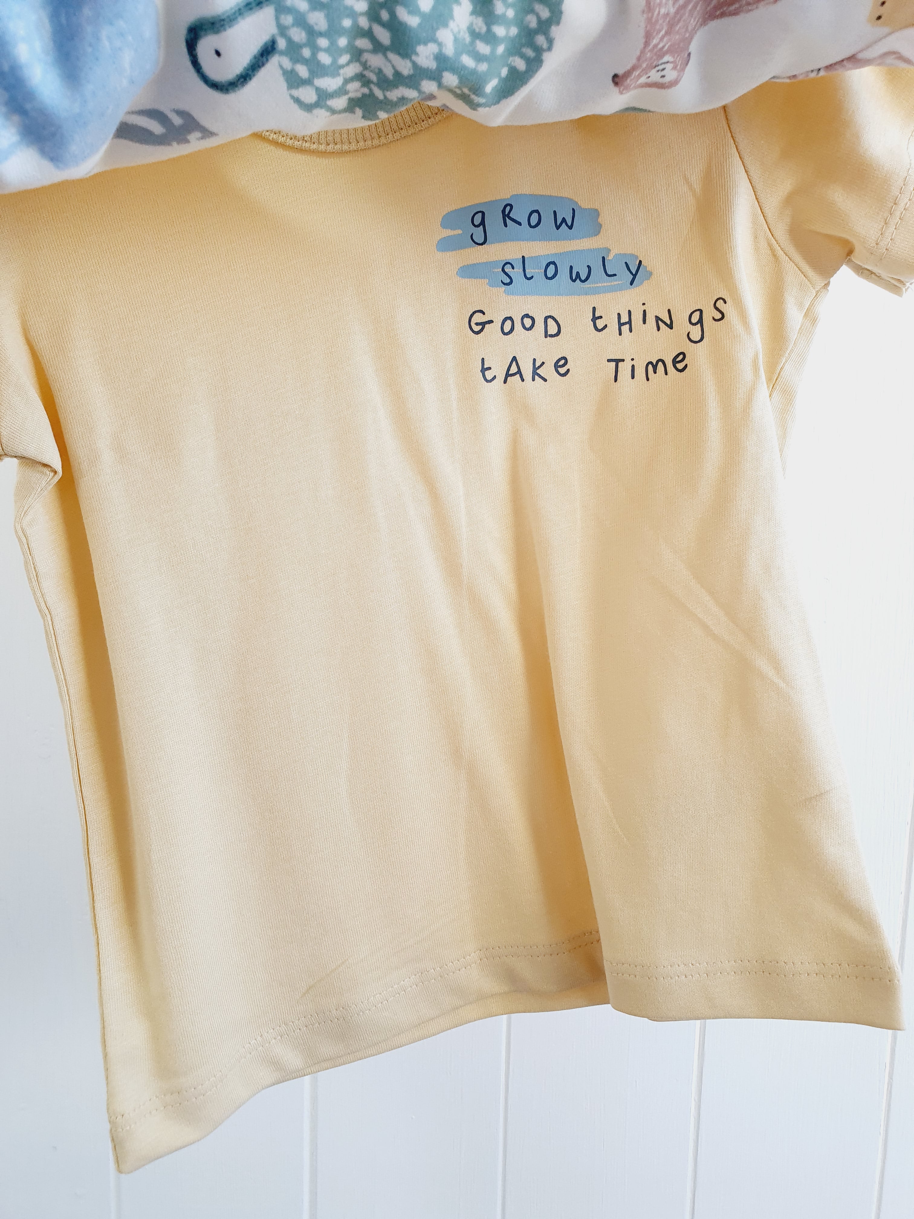 George 4 pack animal print t-shirts 3-6 months