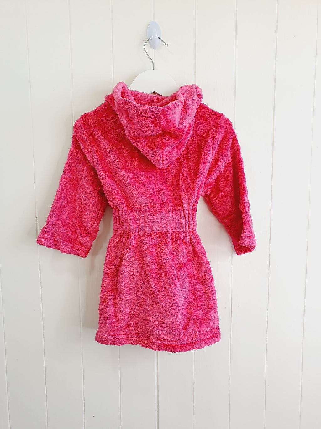 George pink dressing gown 1-1.1/2 years