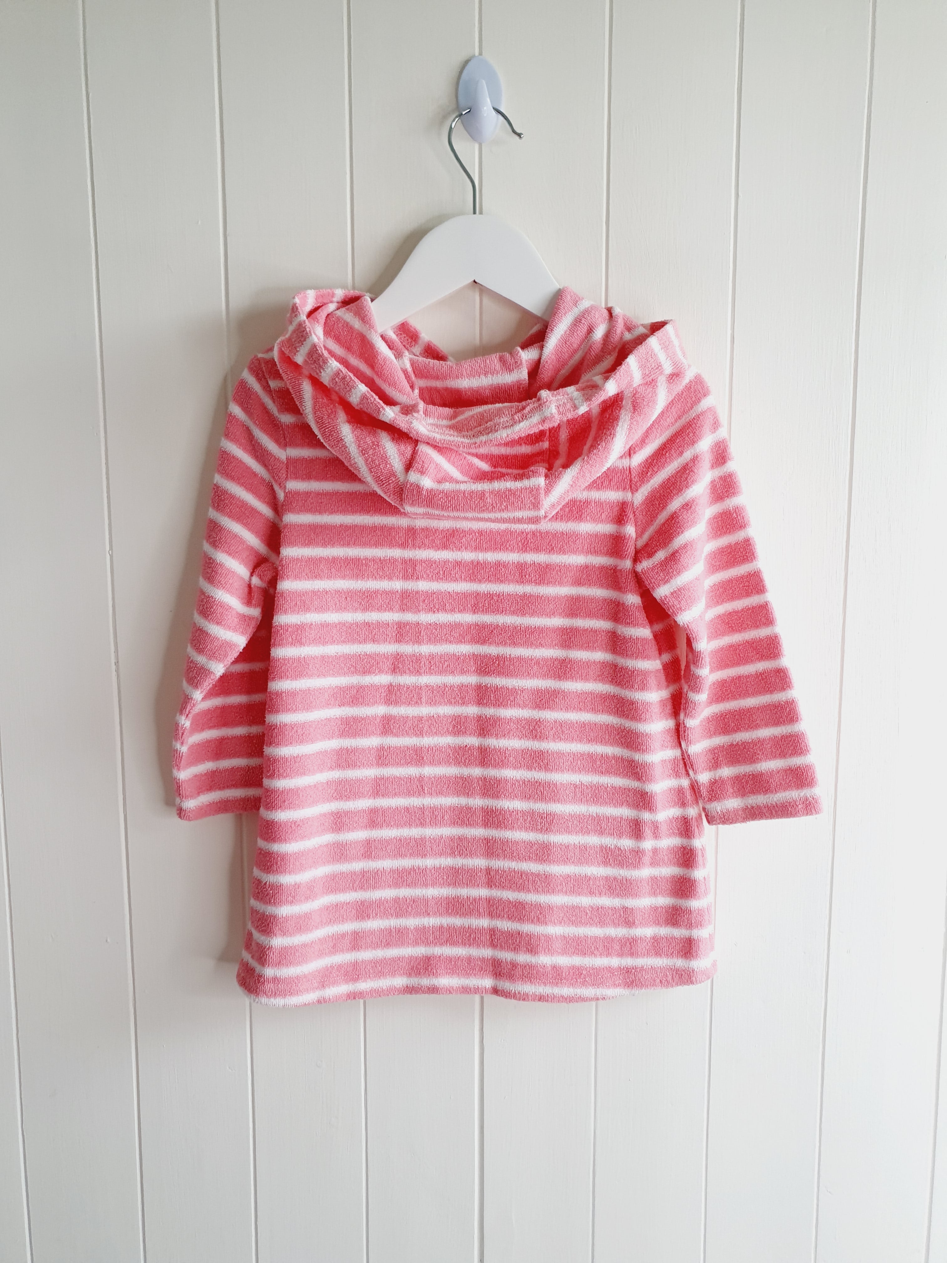 George hooded cover up towel 1.1/2-2 years