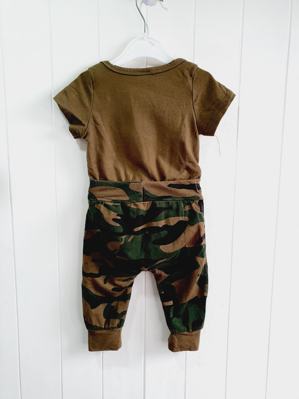 Unbranded Mama's boy camouflage joggers and bodysuit set 3-6 months