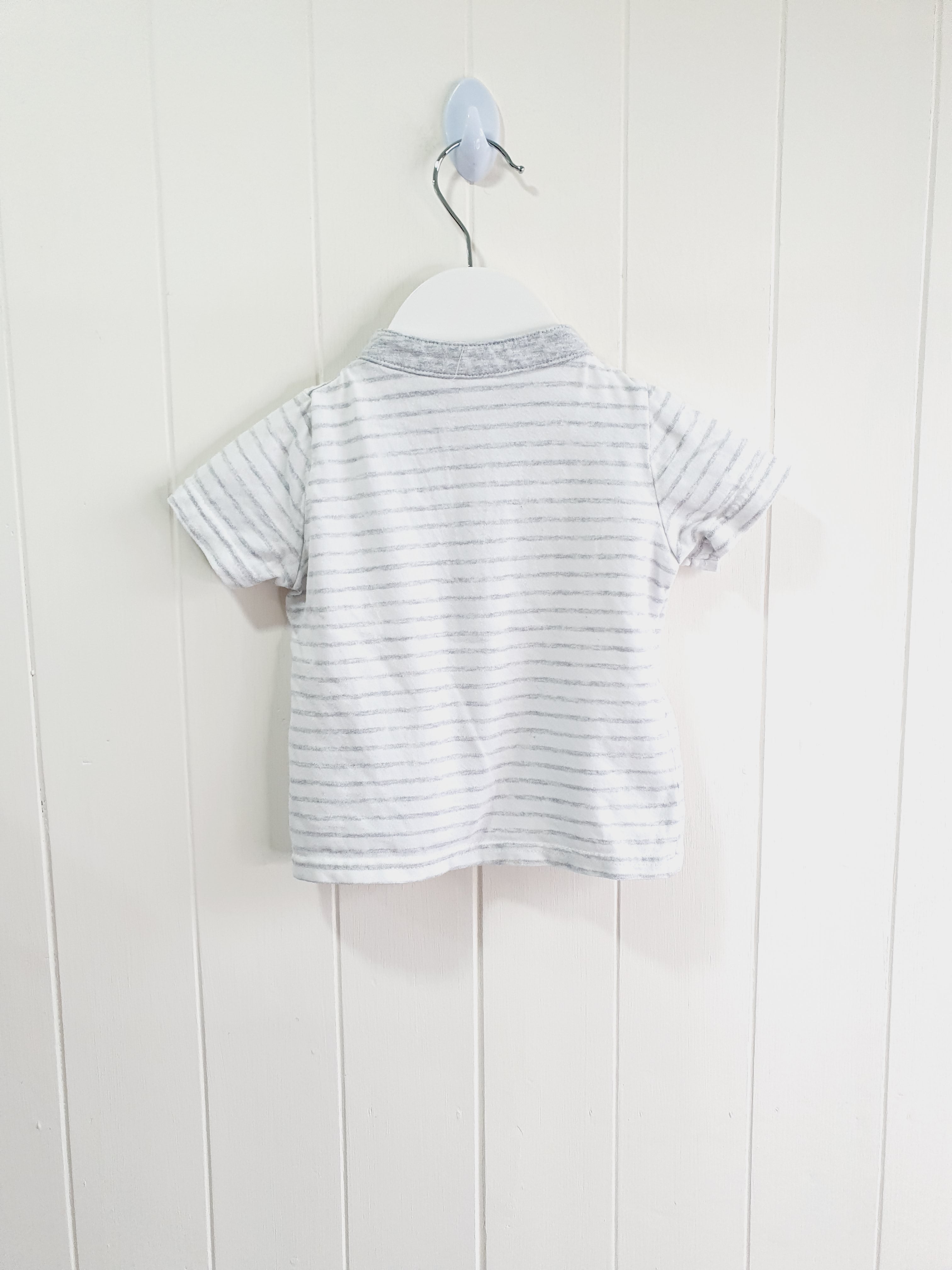 Guess How Much I Love you T-shirt 6-9 months