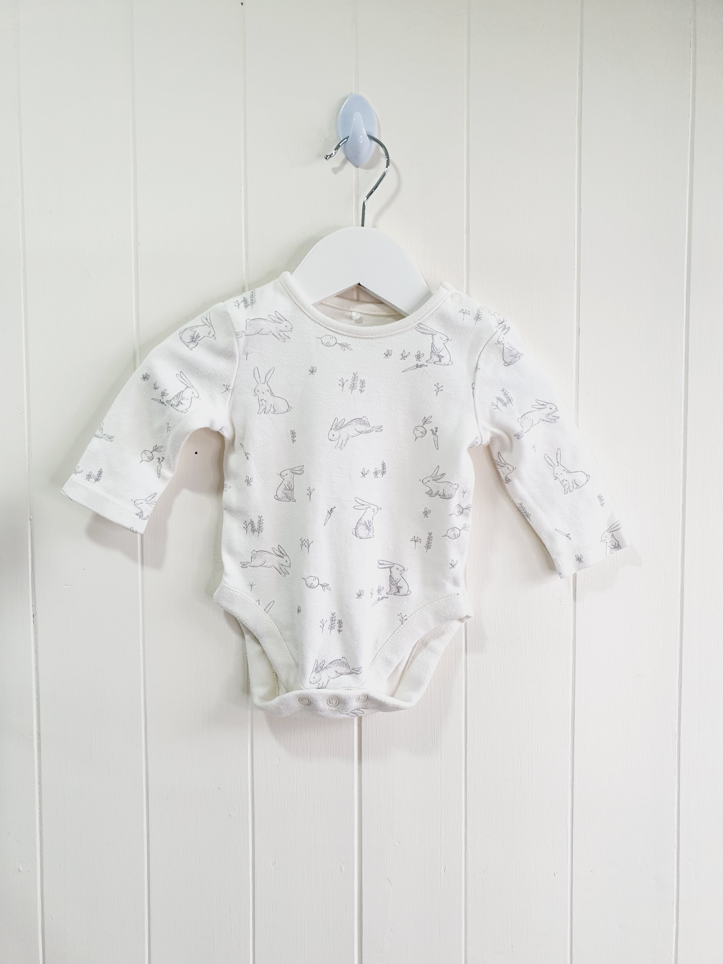George bunny print bodysuit 3-6 months