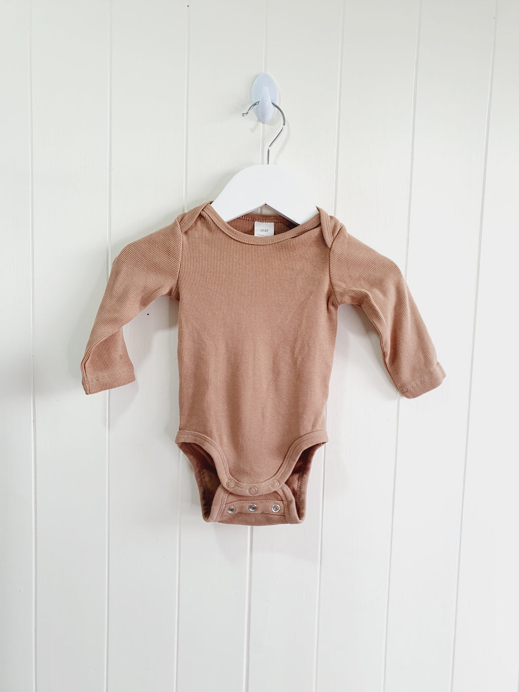 H&M brown long sleeve bodysuit 2-4 months