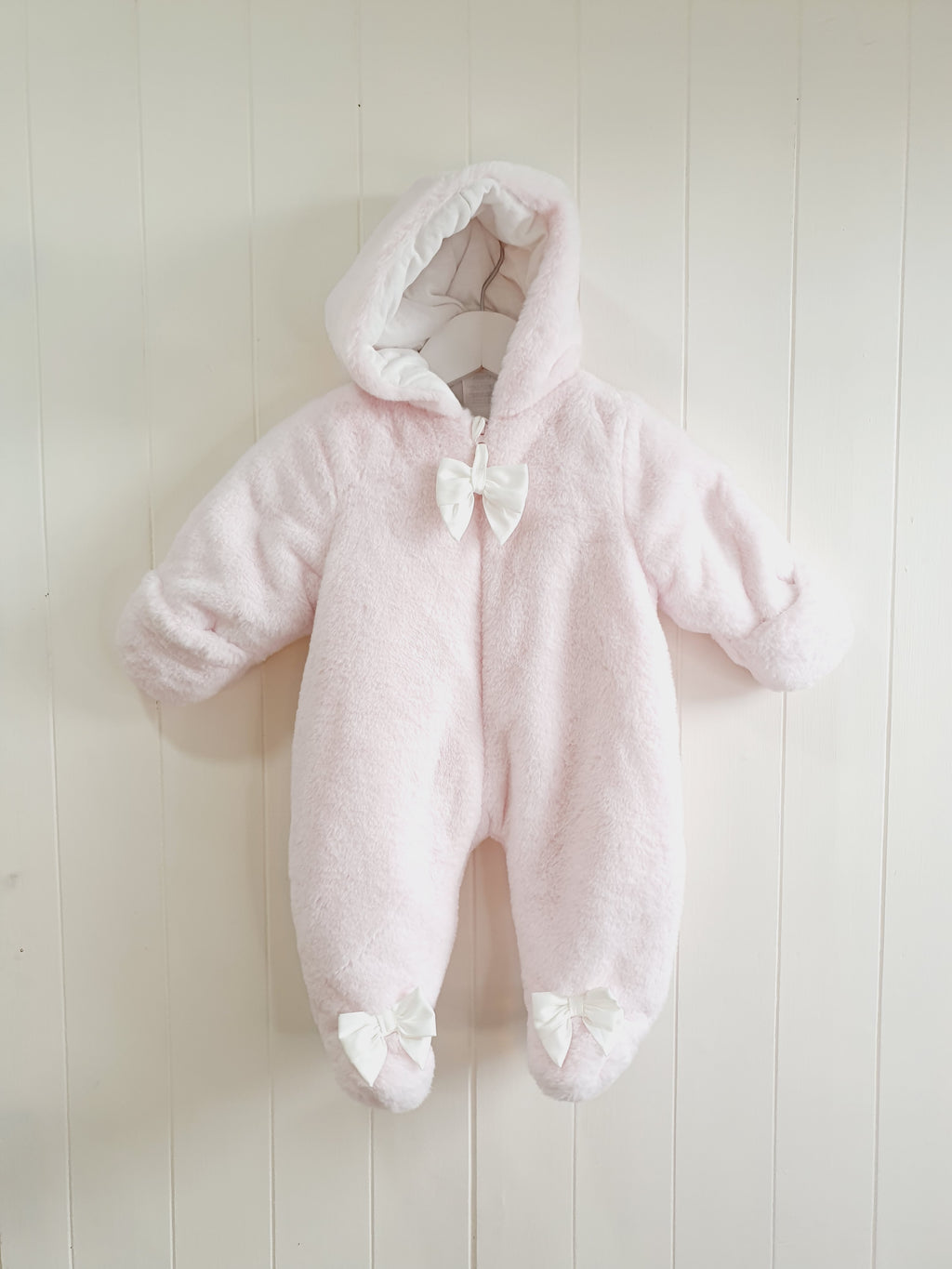 Unbranded hooded pink with bow details pramsuit 0-3 months