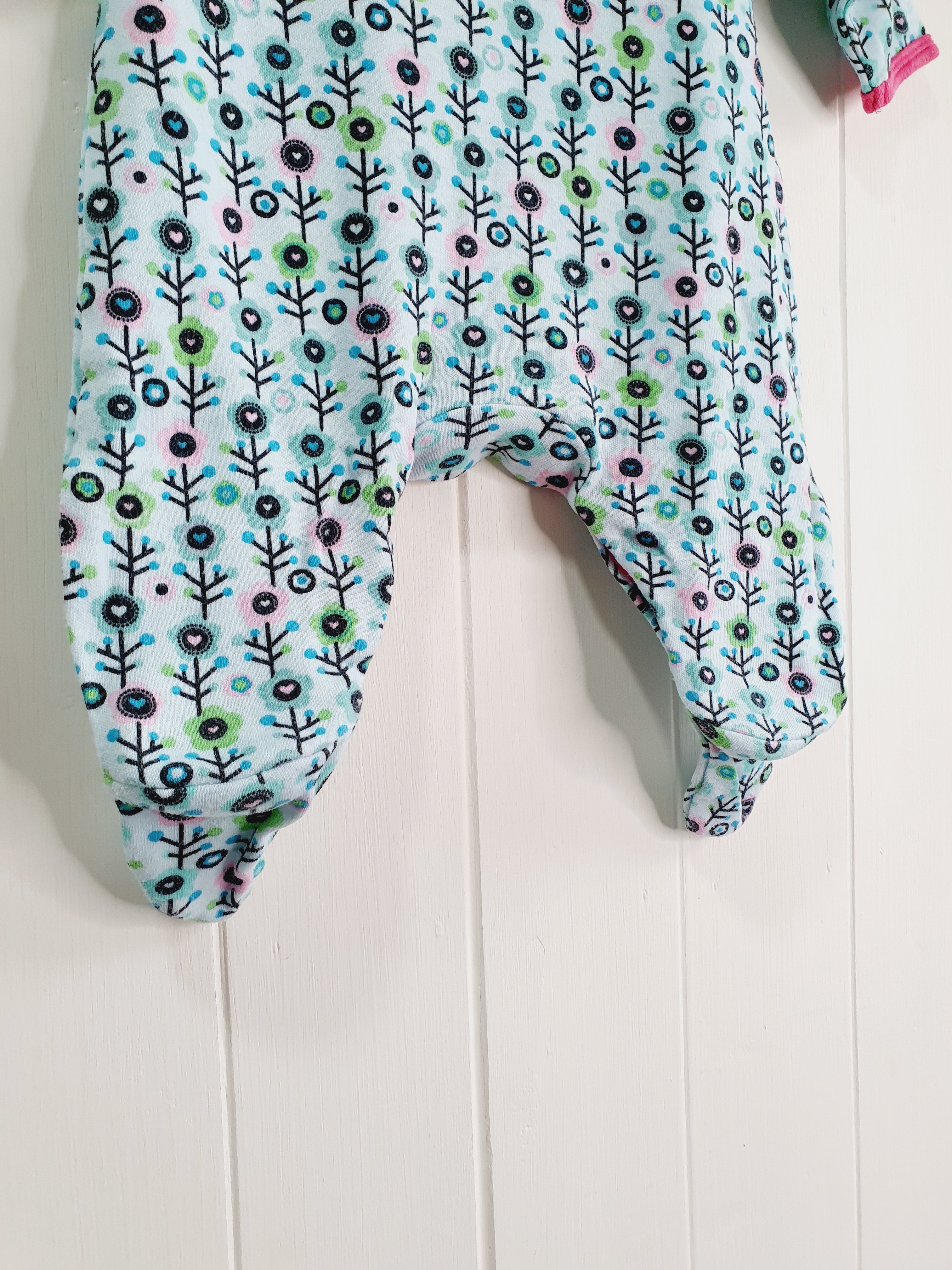 Minclub floral sleepsuit Newborn