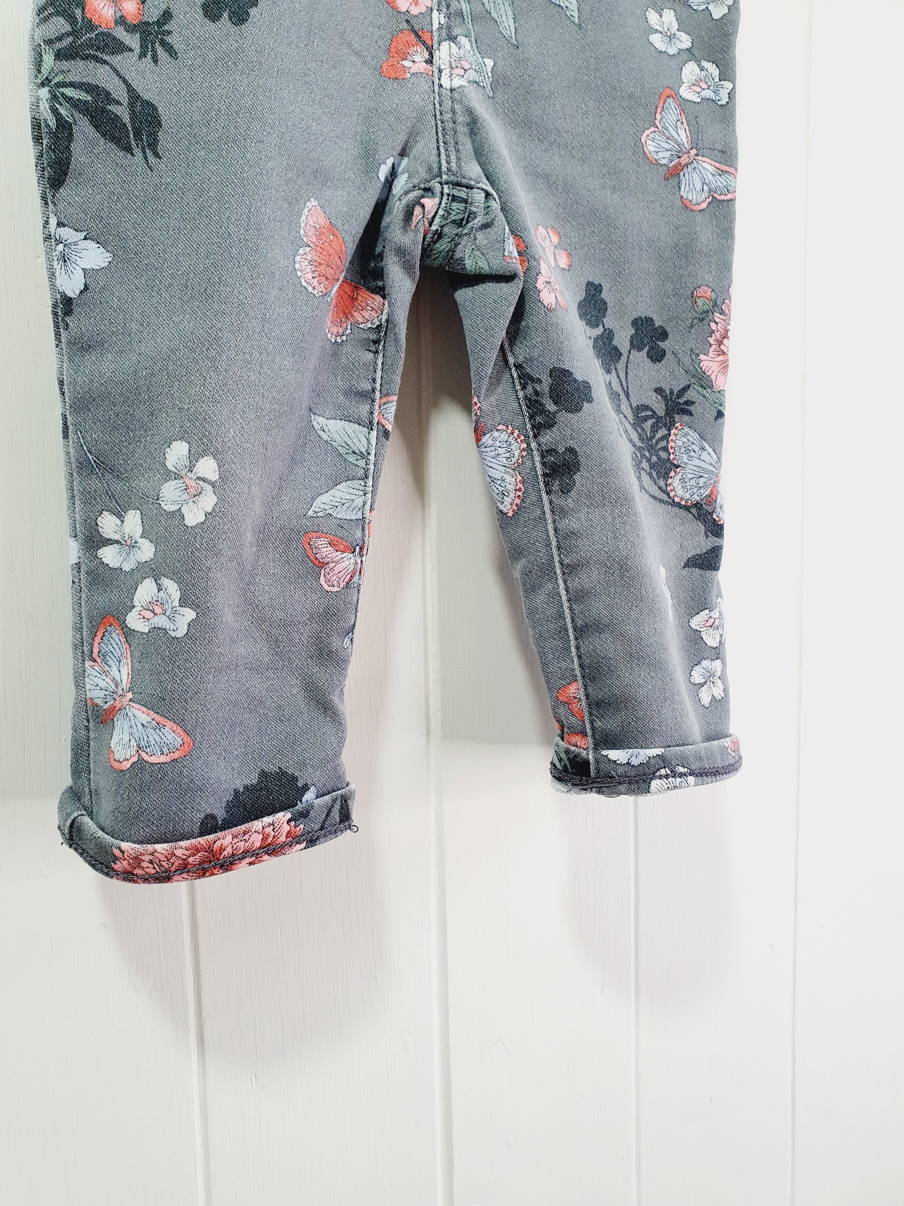 BabyGap floral grey jeggings 12-18 months