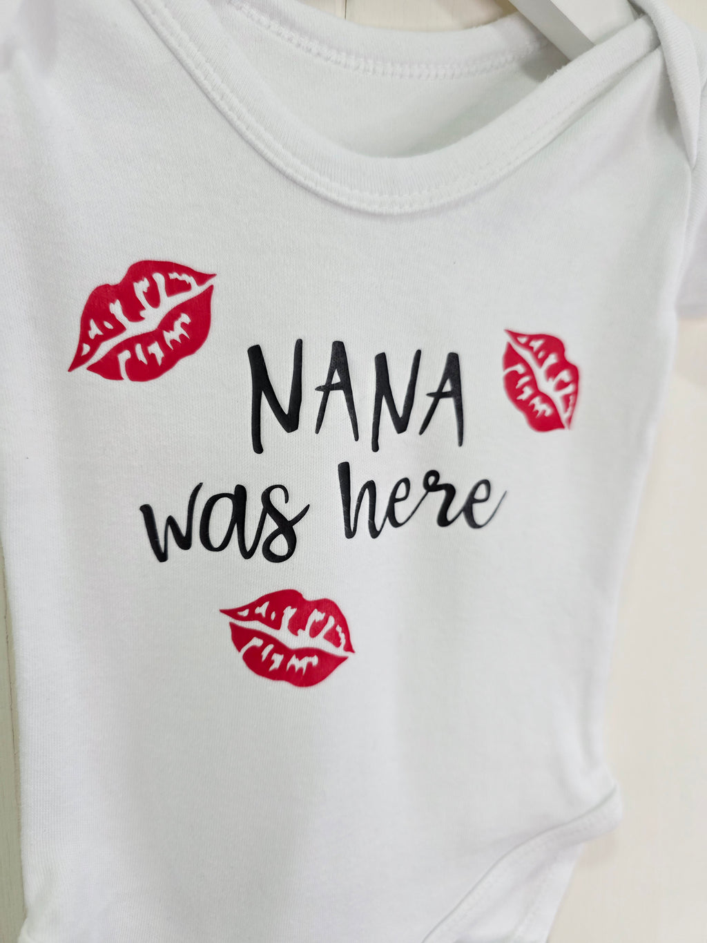 "Nana was here" short sleeve bodysuit 0-3 months
