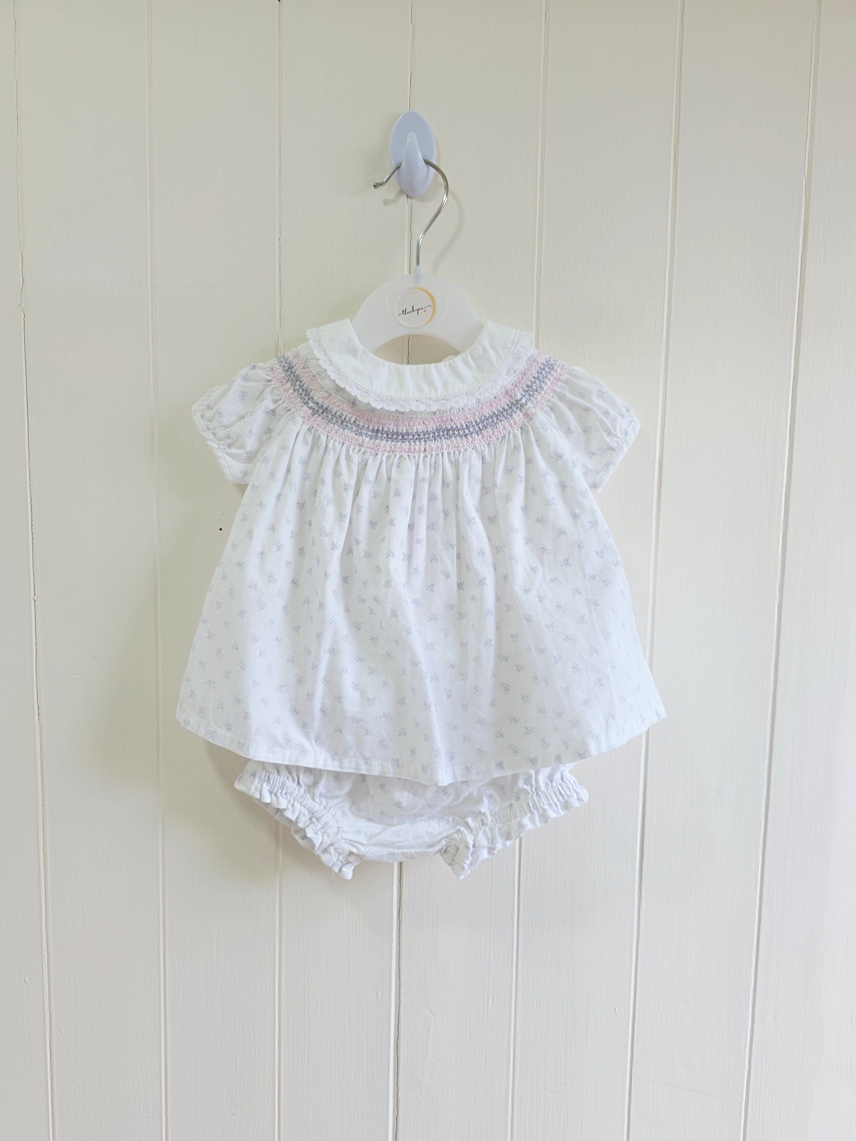 Nutmeg - up to 1 month white smocked floral bloomer set