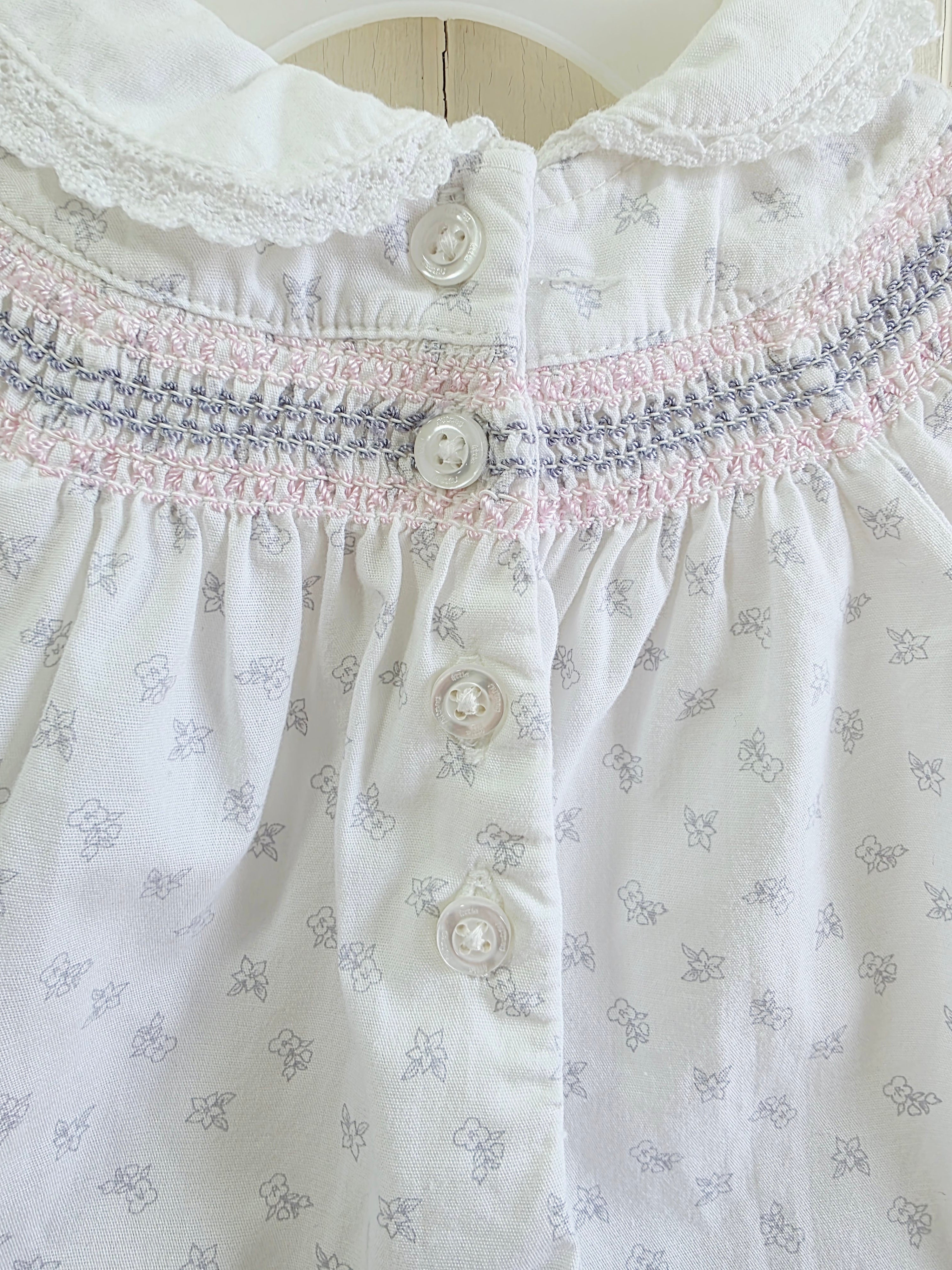 Nutmeg - up to 1 month white smocked floral bloomer set