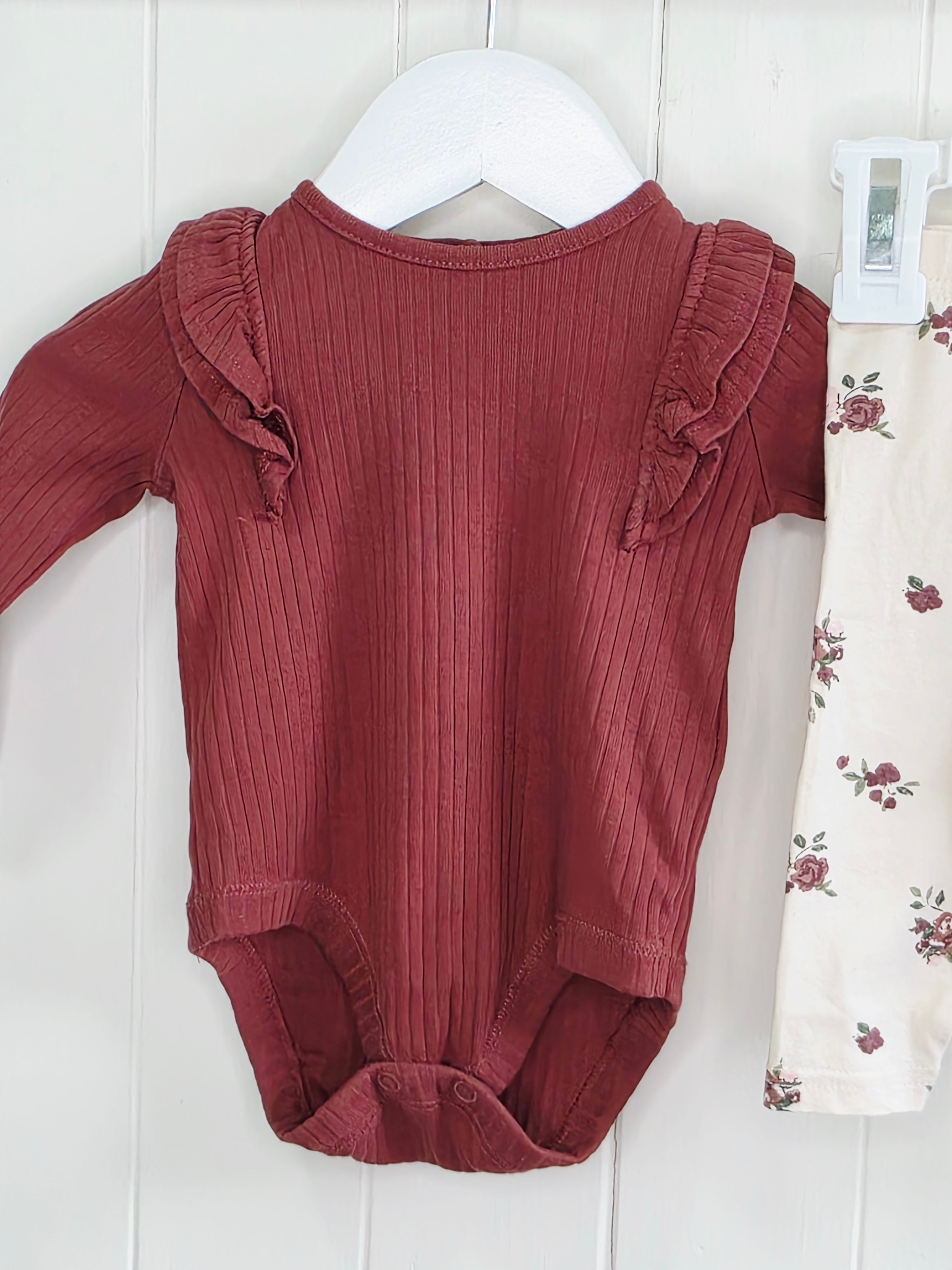 TU - up to 1 month long sleeve bodysuit and cream floral leggings set