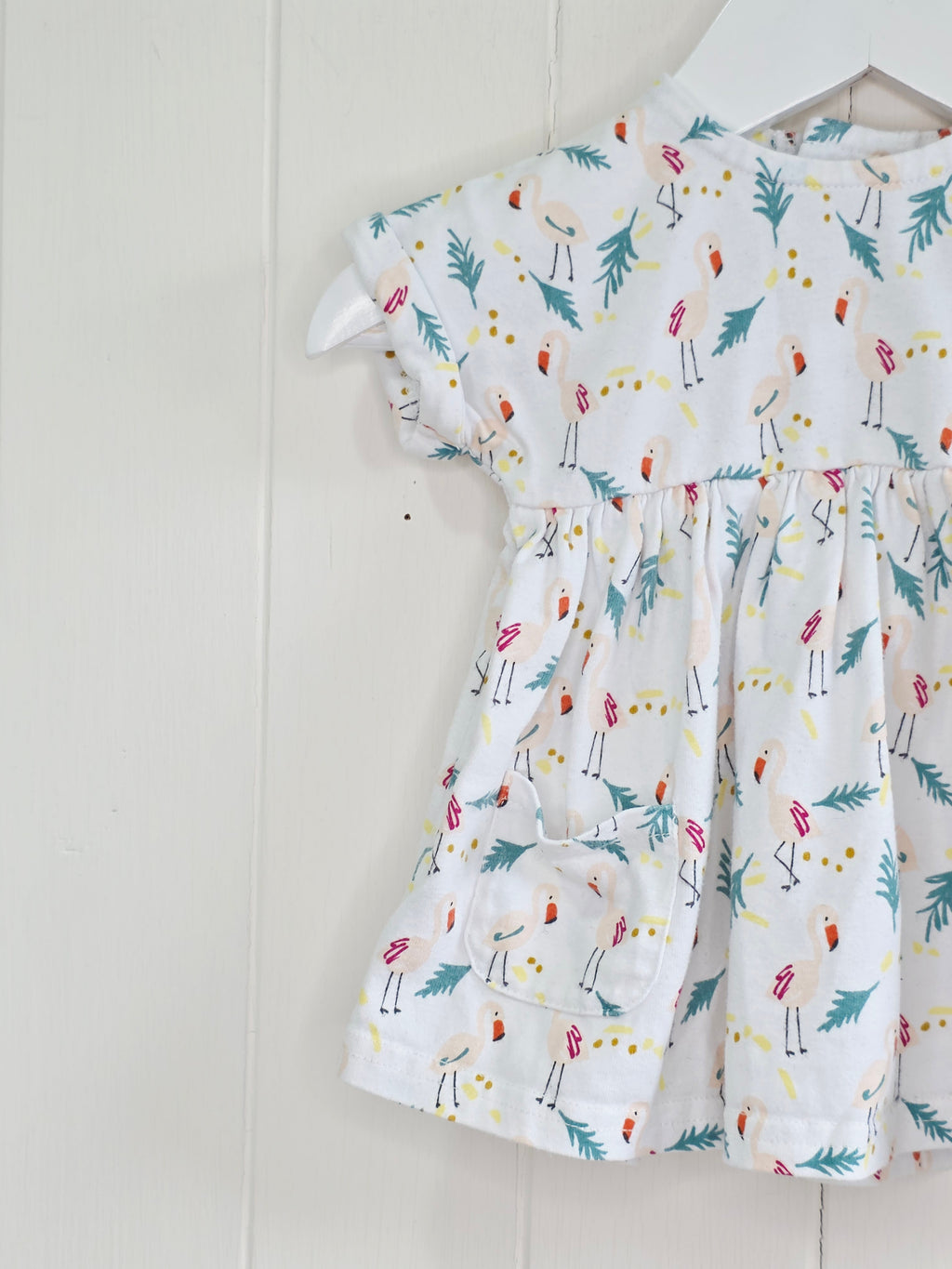 Mamas&Papas - newborn white short sleeved dress featuring flamingo print
