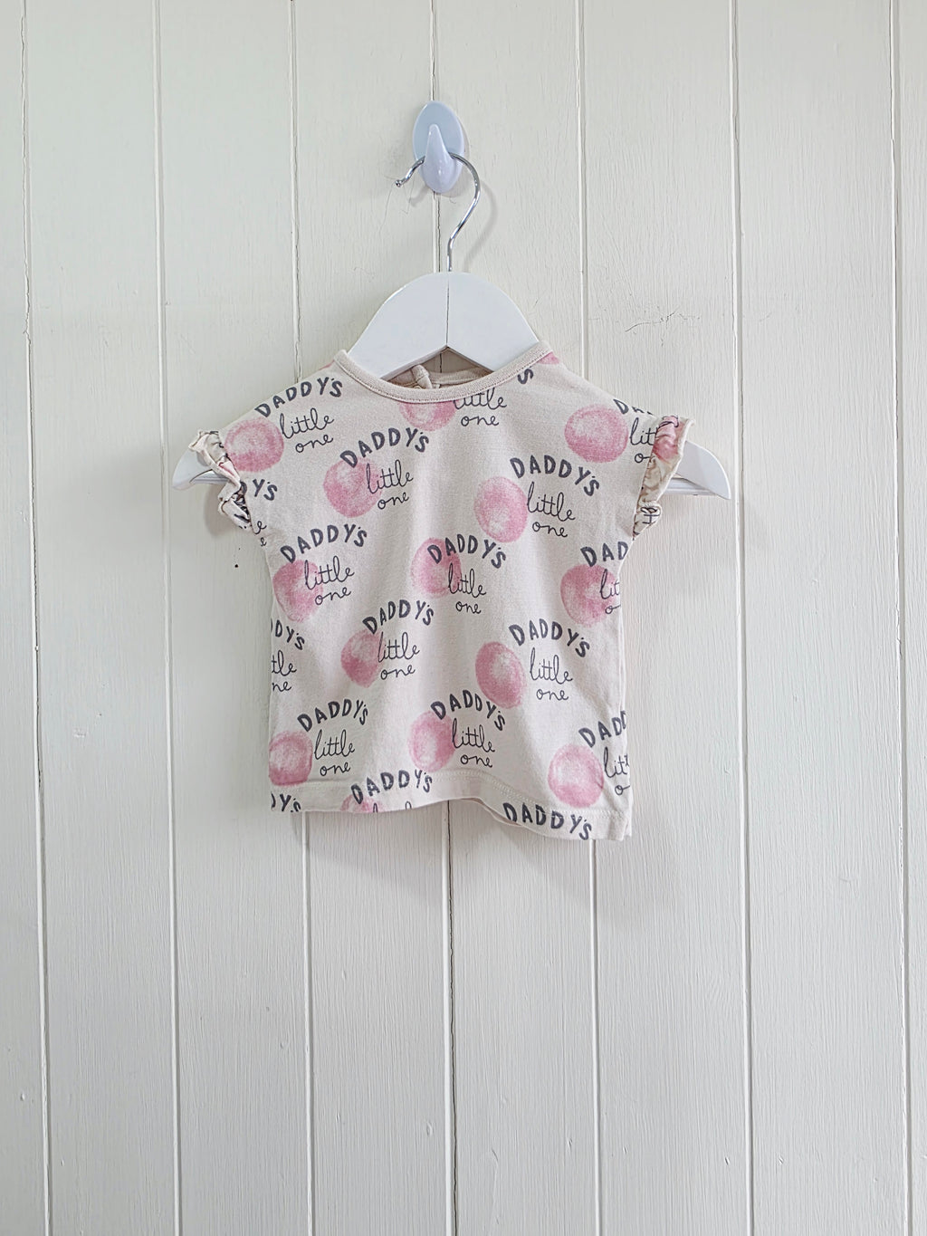 George - First size girls t-shirt "Daddy's little one" featuring ruffle sleeves