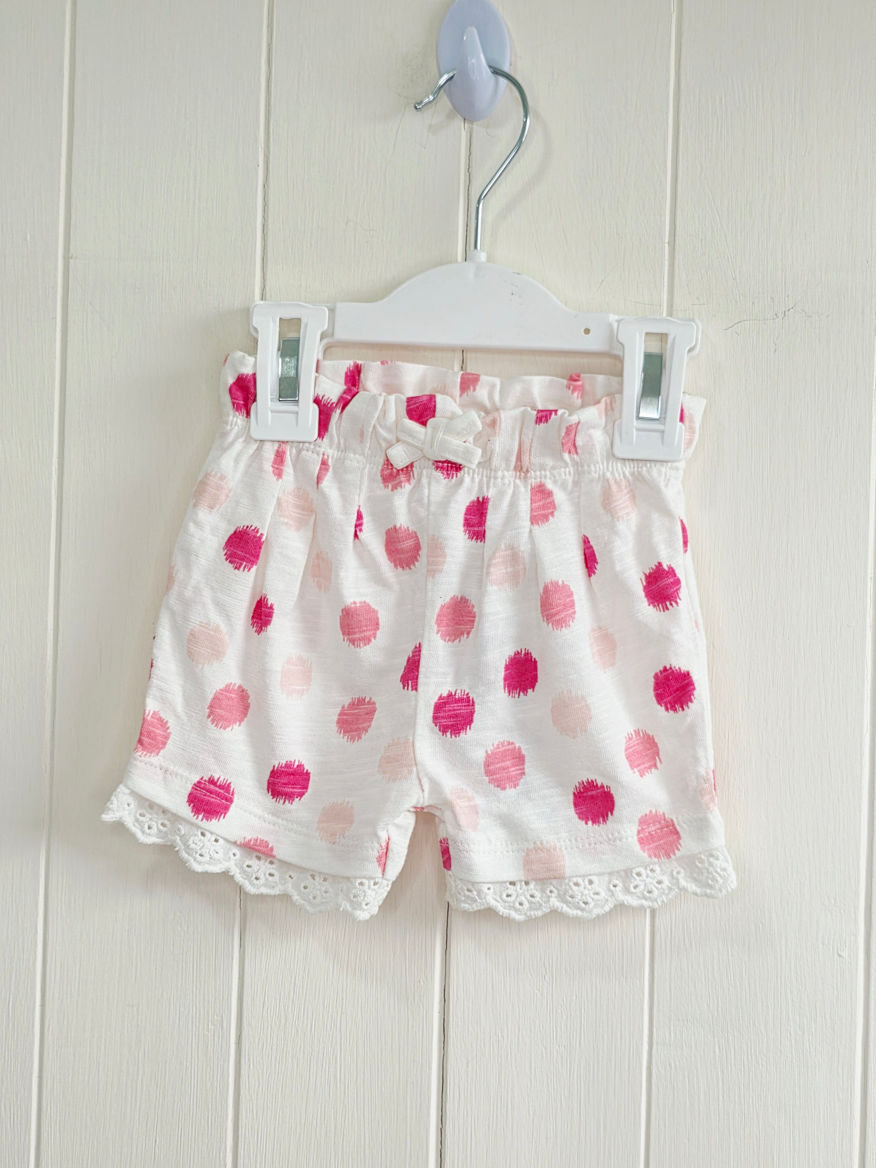 F&F - Up to 3 months white polka dot shorts