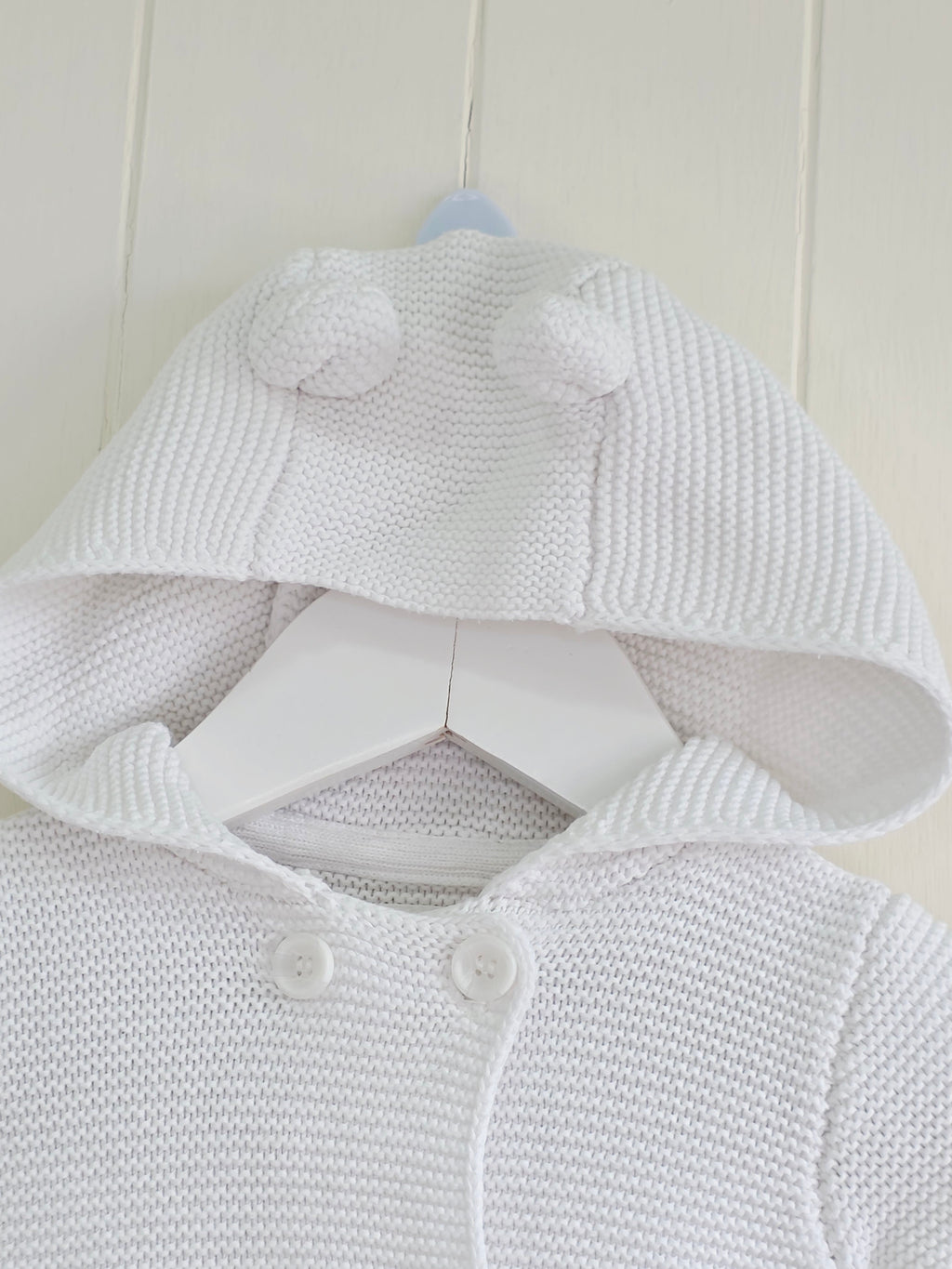 Primark - 0-3 months unisex plain white knit hooded jacket
