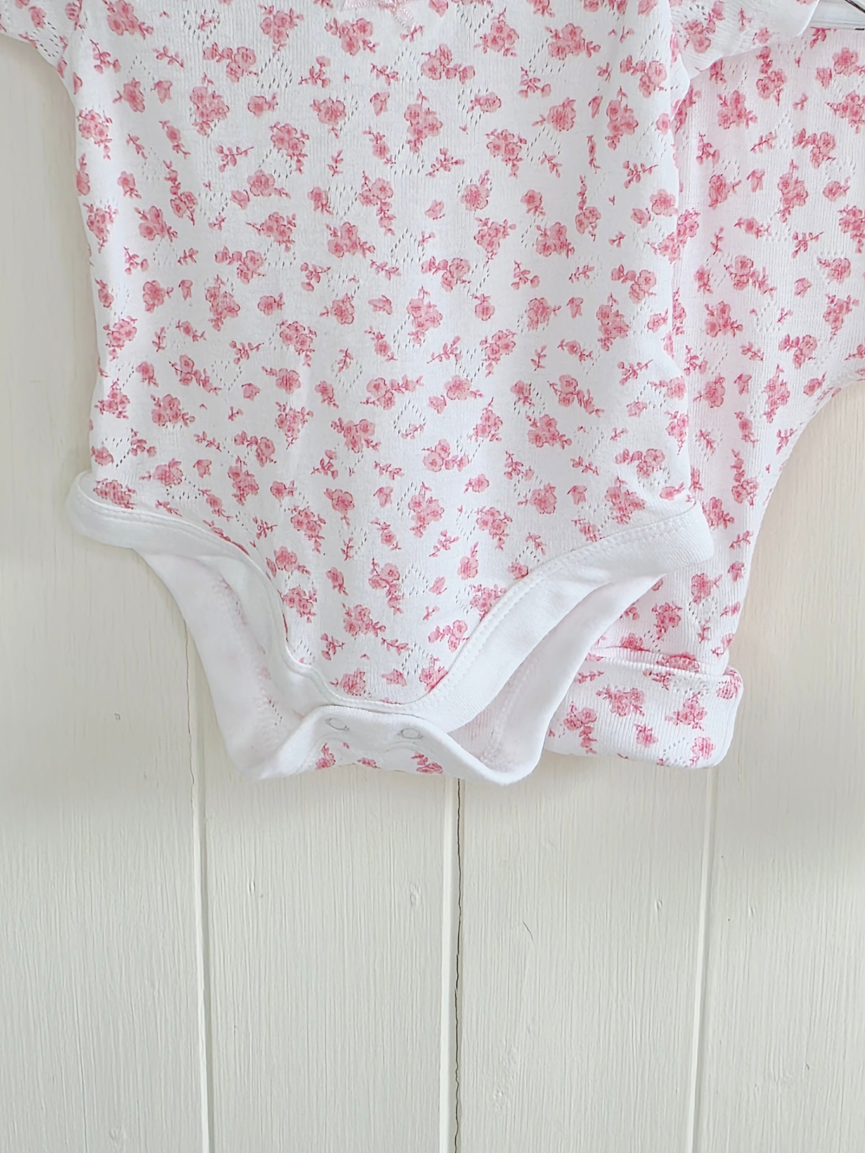 Little Nutmeg - 0-3 months white floral short sleeve bodysuit and leggings set