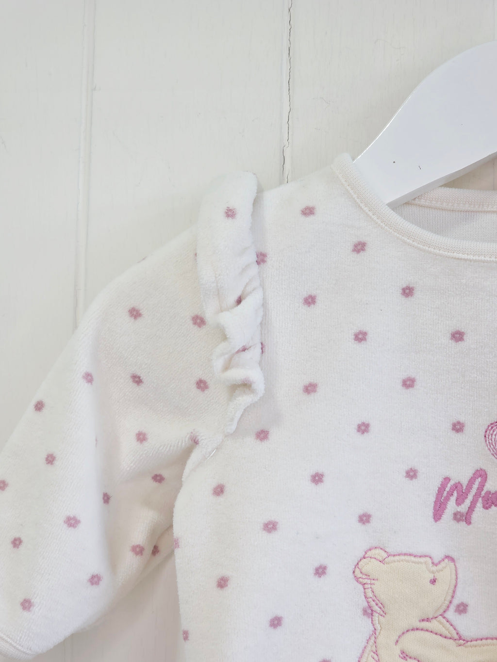 Winnie the Pooh at Nutmeg 0-3 months girls "I ❤️ Mummy" long sleeve top
