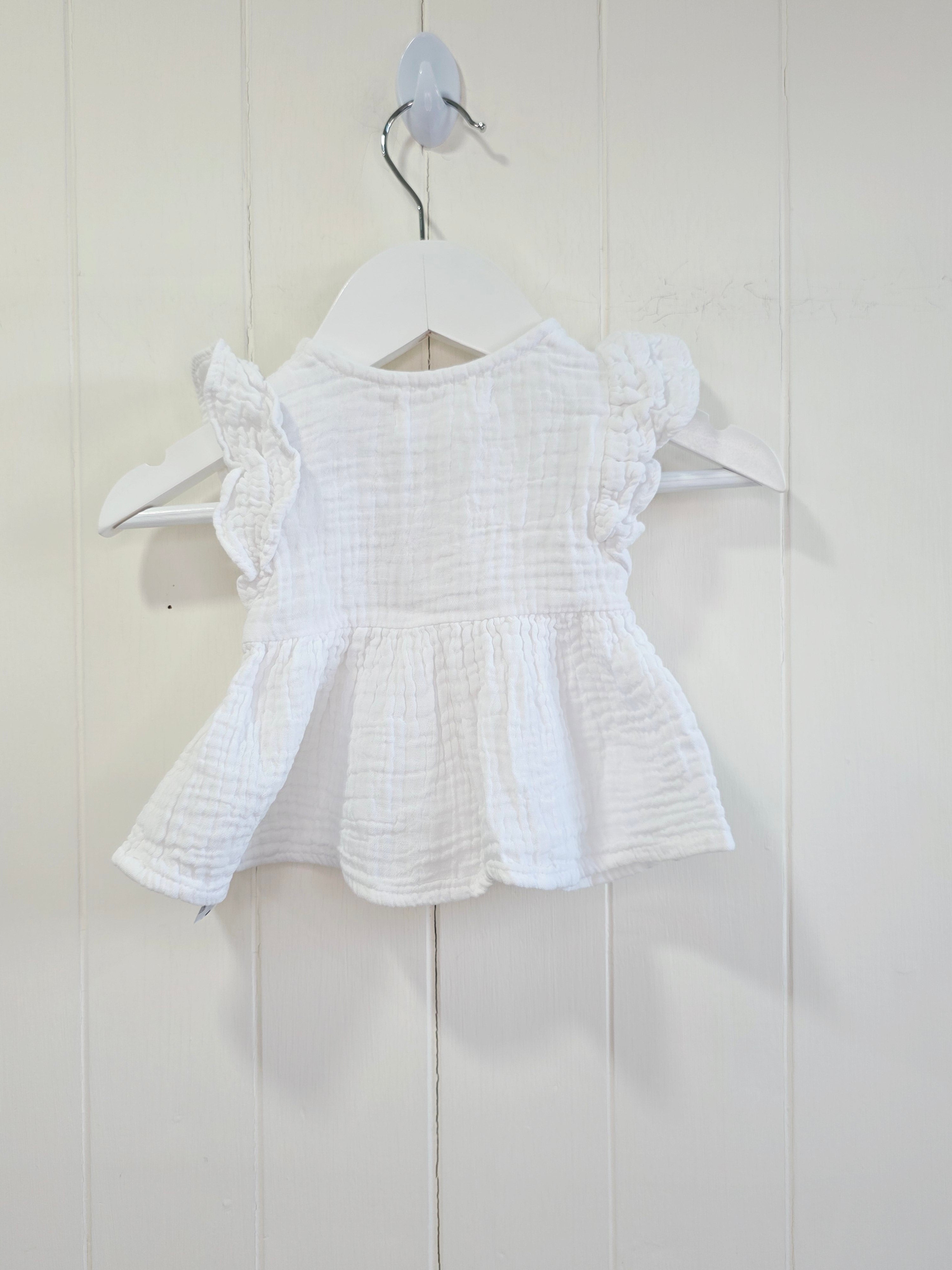 Primark - 0-3 months baby girls white muslin short sleeve top