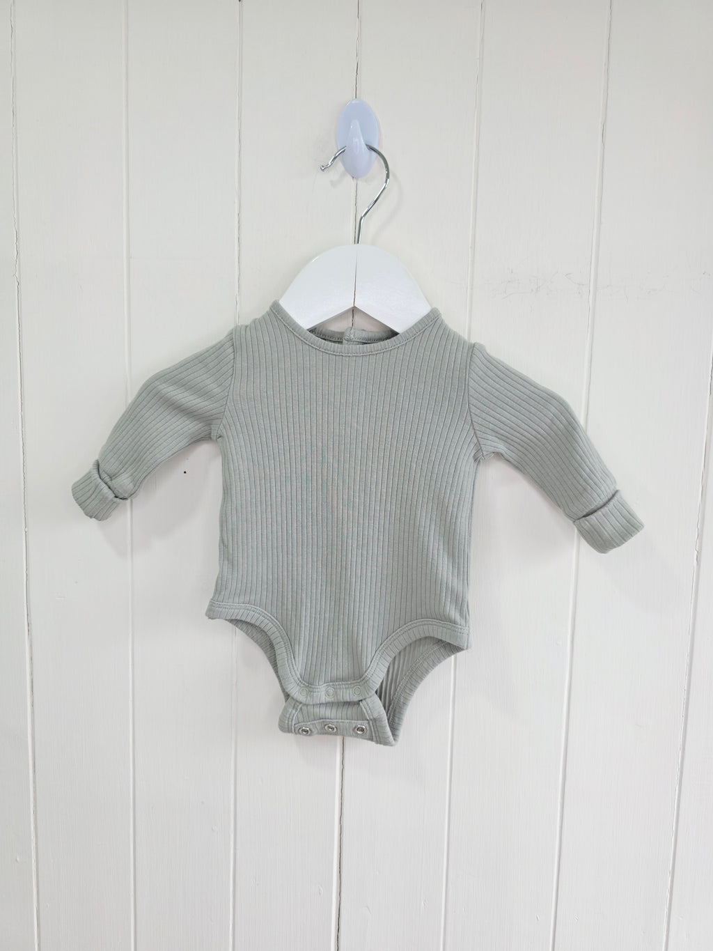 Mamas&Papas - up to 1 month sage green long sleeve bodysuit