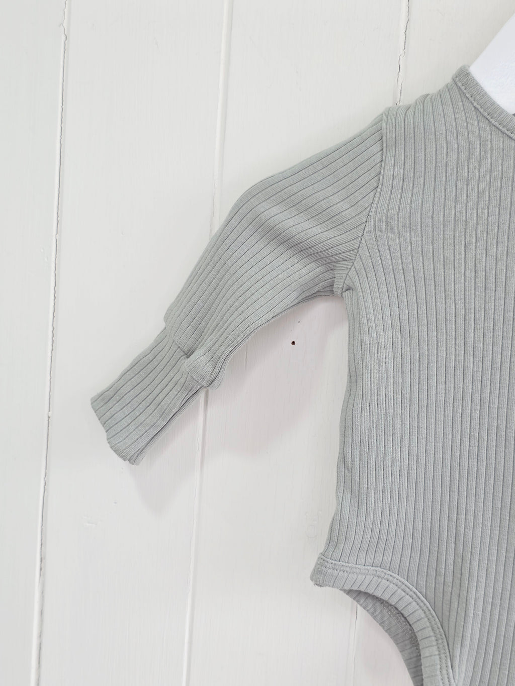 Mamas&Papas - up to 1 month sage green long sleeve bodysuit