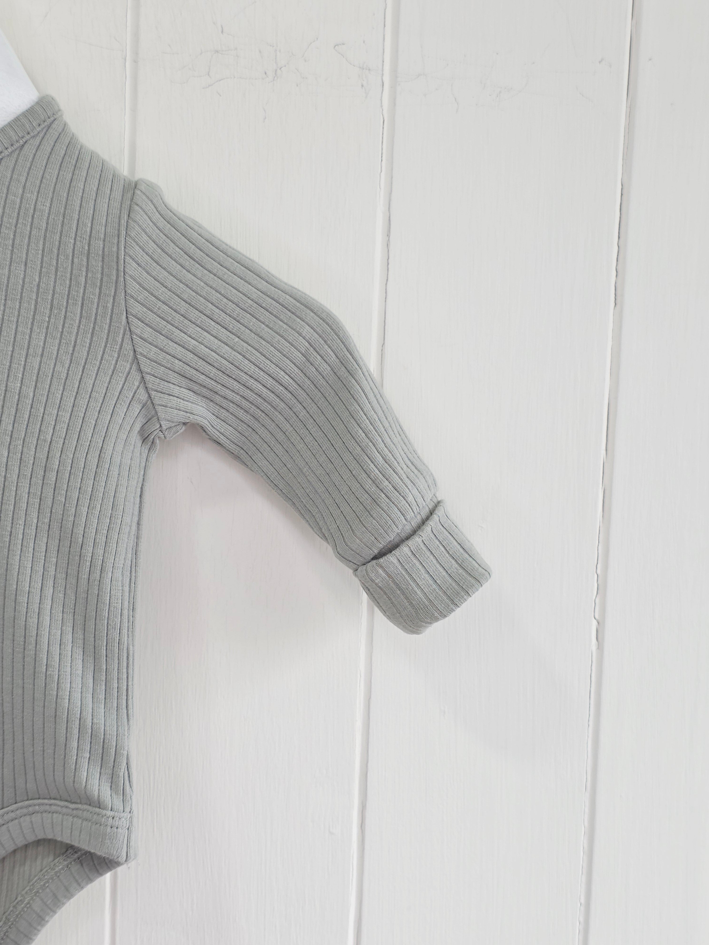 Mamas&Papas - up to 1 month sage green long sleeve bodysuit